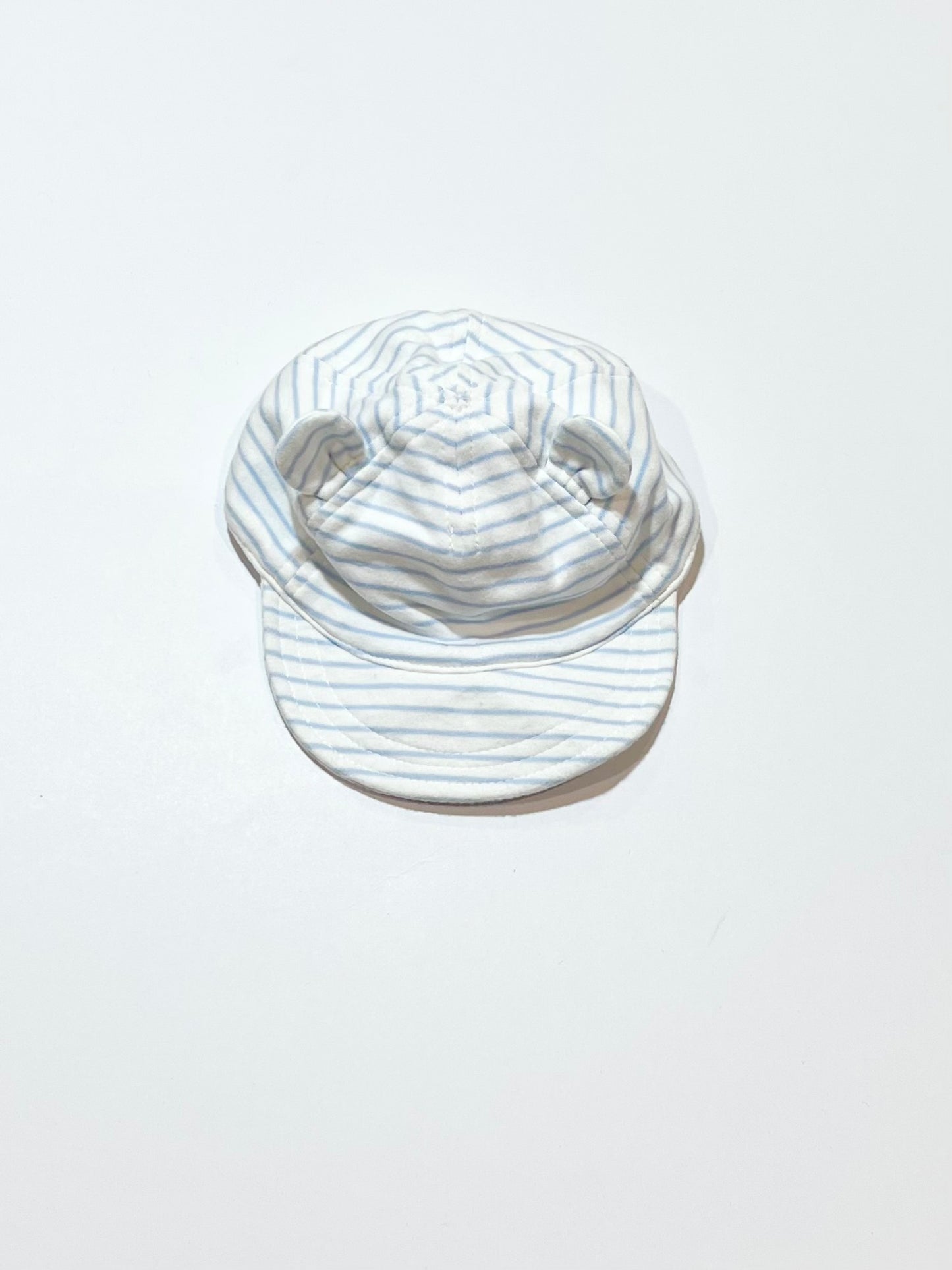 Soft striped cap - Size 3-6 months