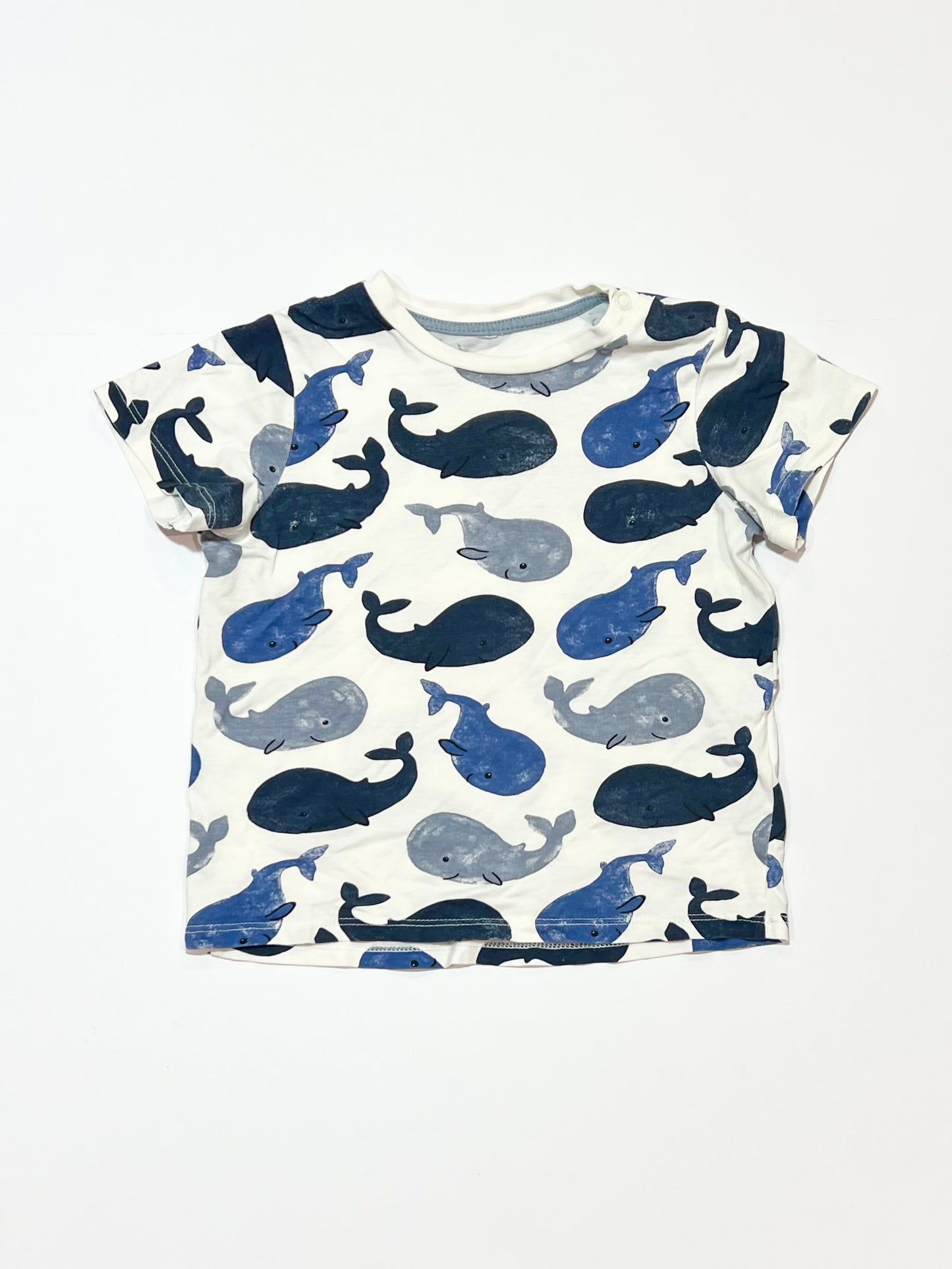 Whales tee - Size 2