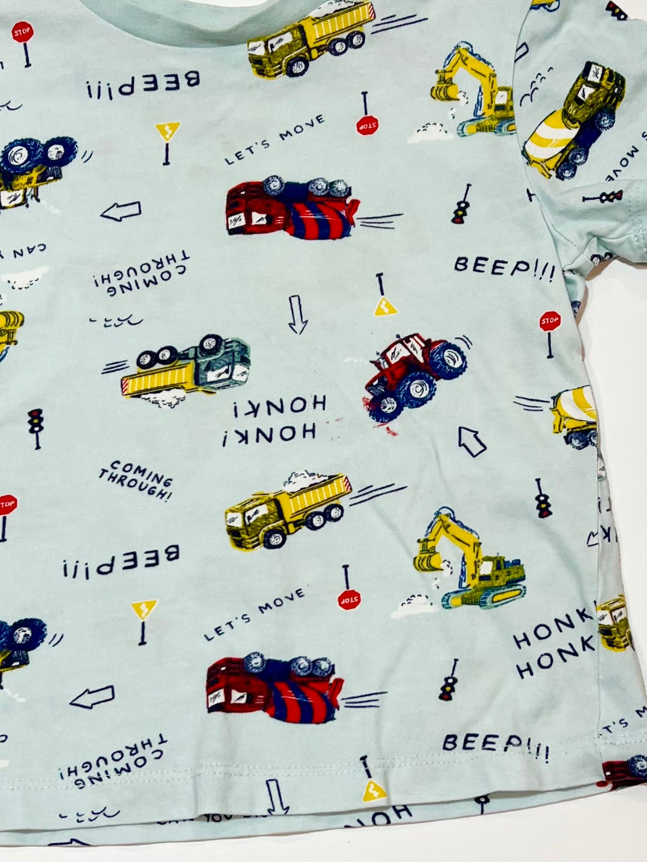 Trucks tee - Size 3