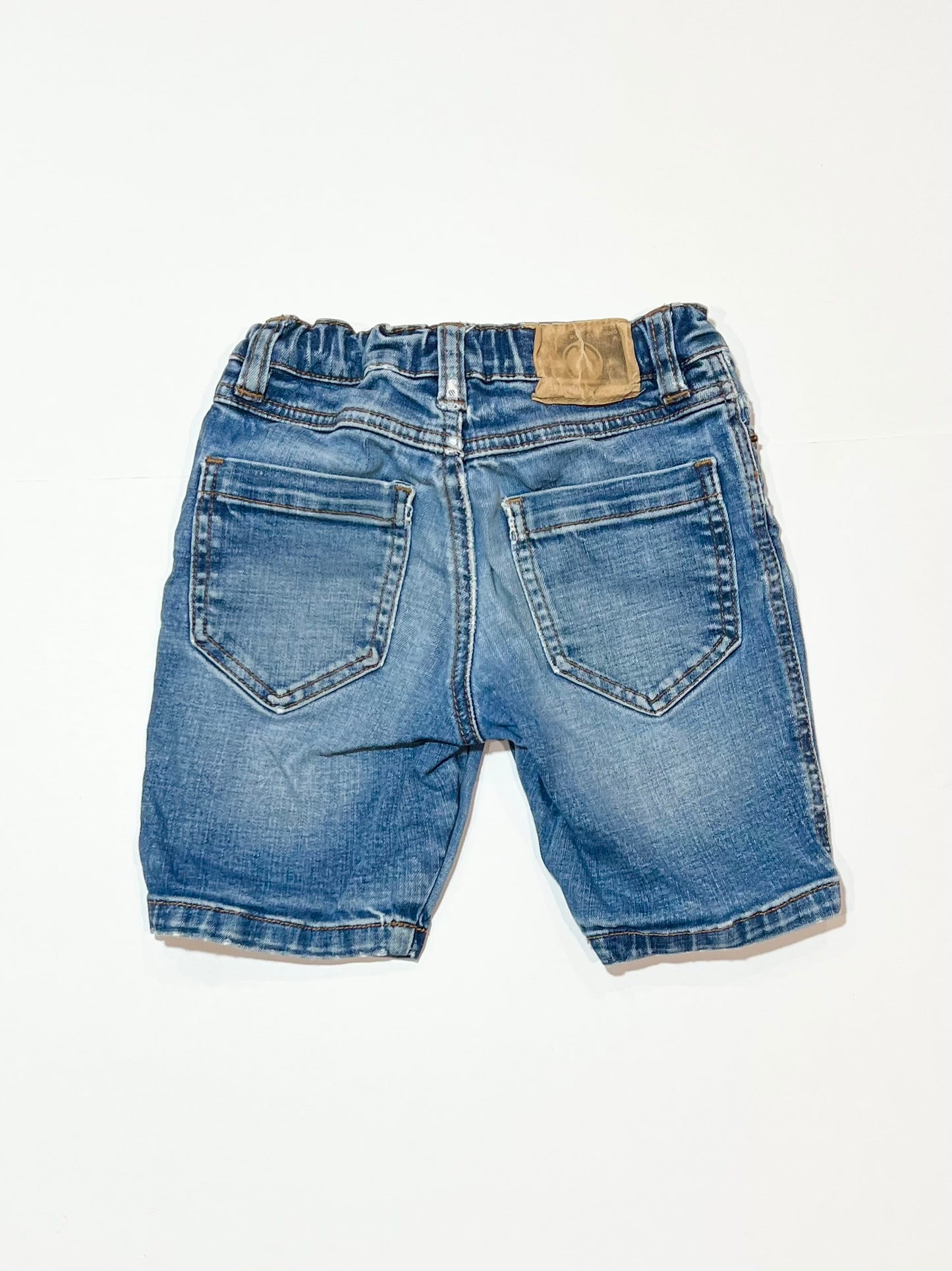 Denim shorts - Size 4
