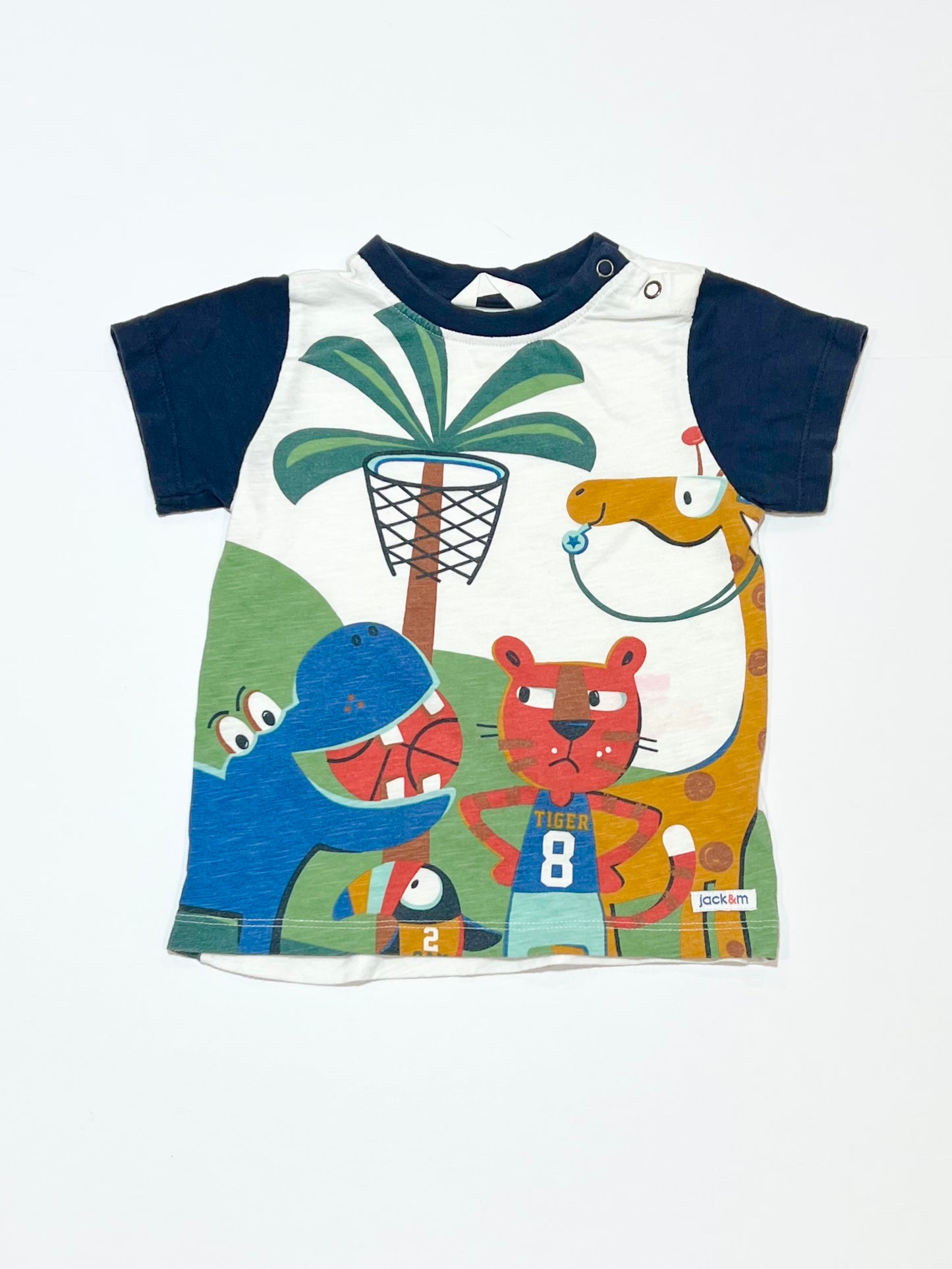 Shooting hoops tee - Size 1