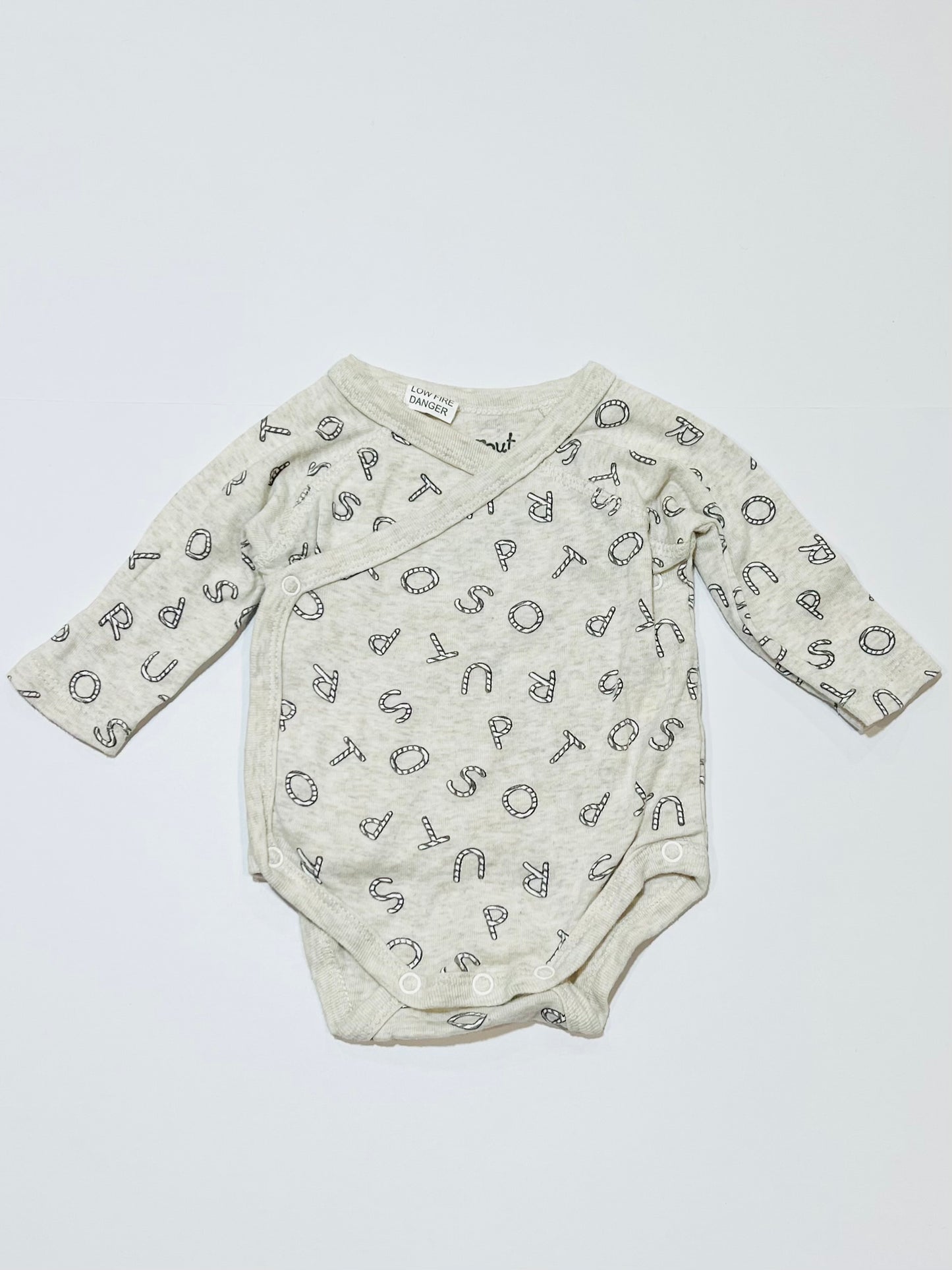 Letters bodysuit - Size 000