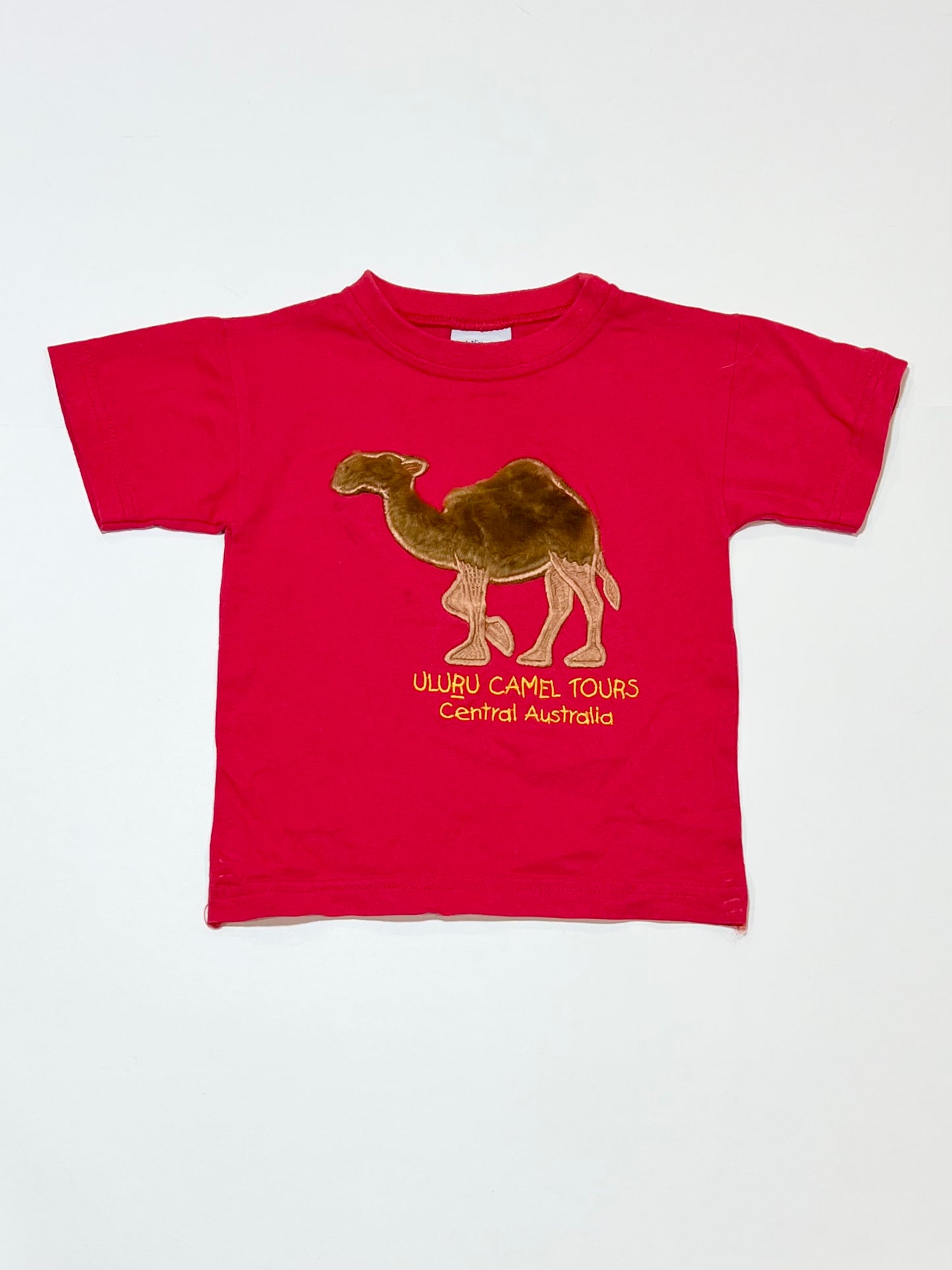 Fluffy camel tee - Size 2