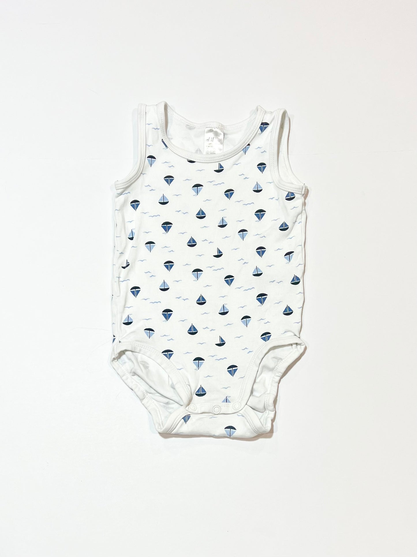Sailboats bodysuit - Size 9-12 months