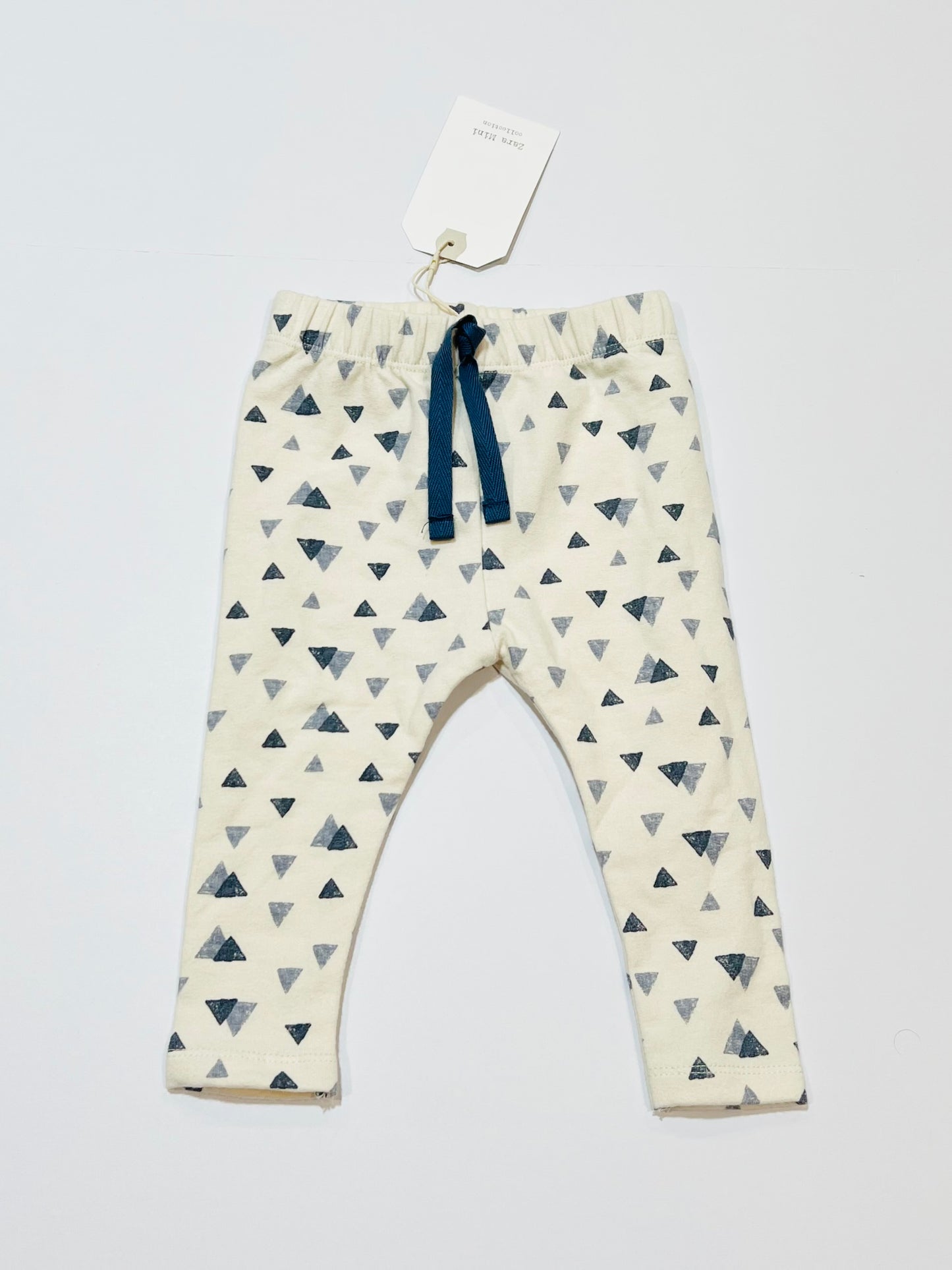 Triangles leggings brand new - Size 6-9 months