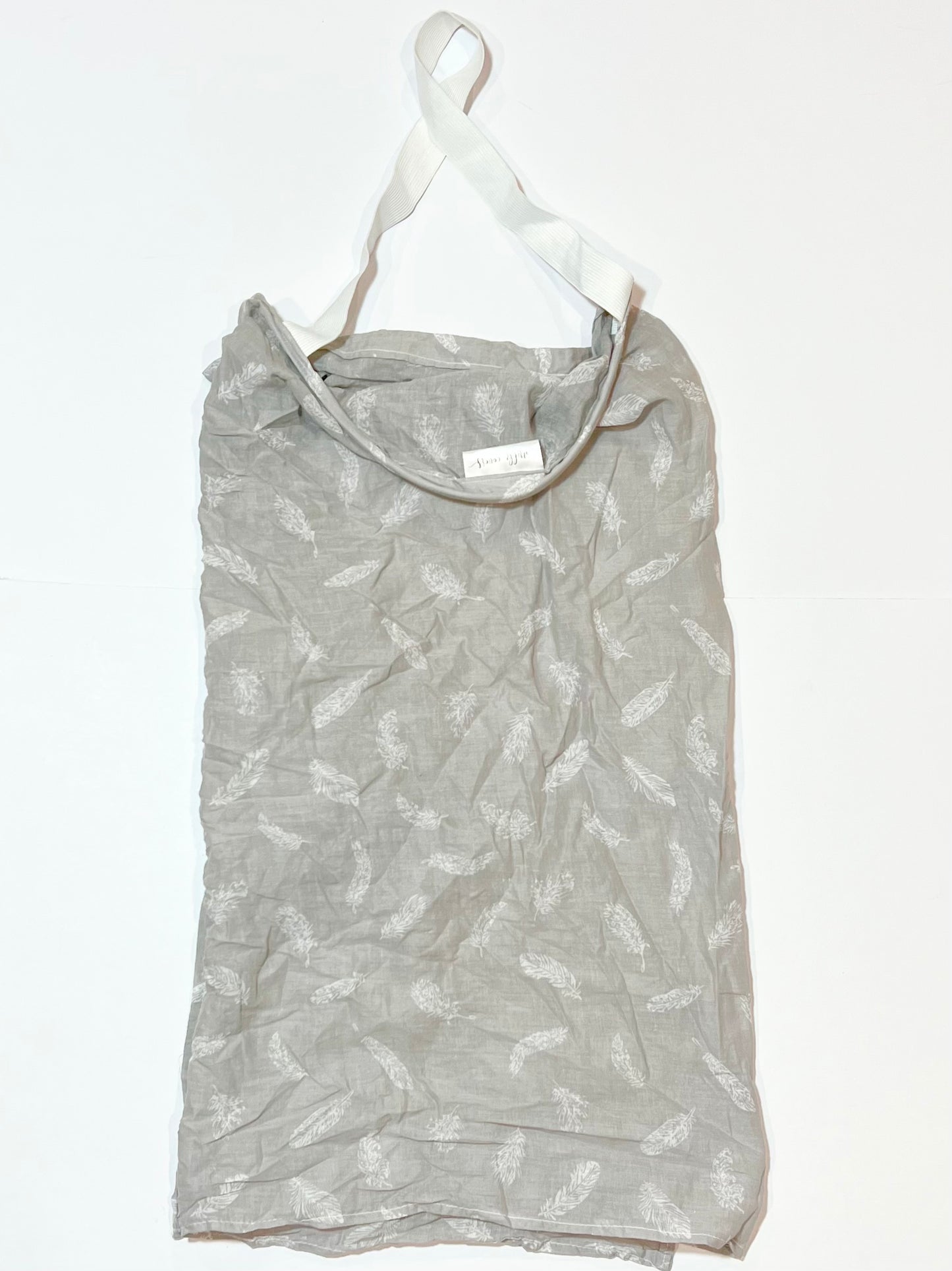 Breastfeeding cover