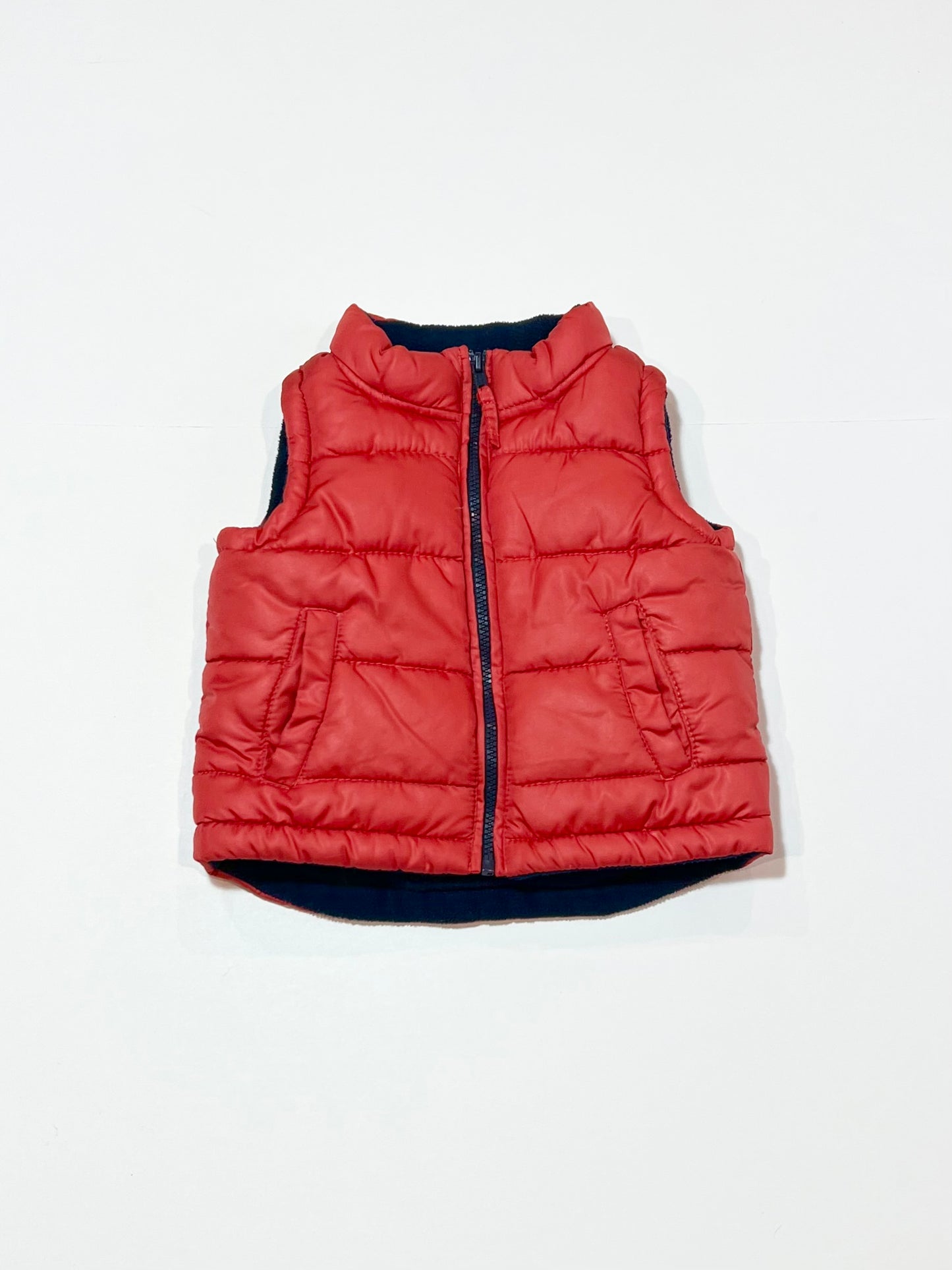 Red puffer vest - Size 00