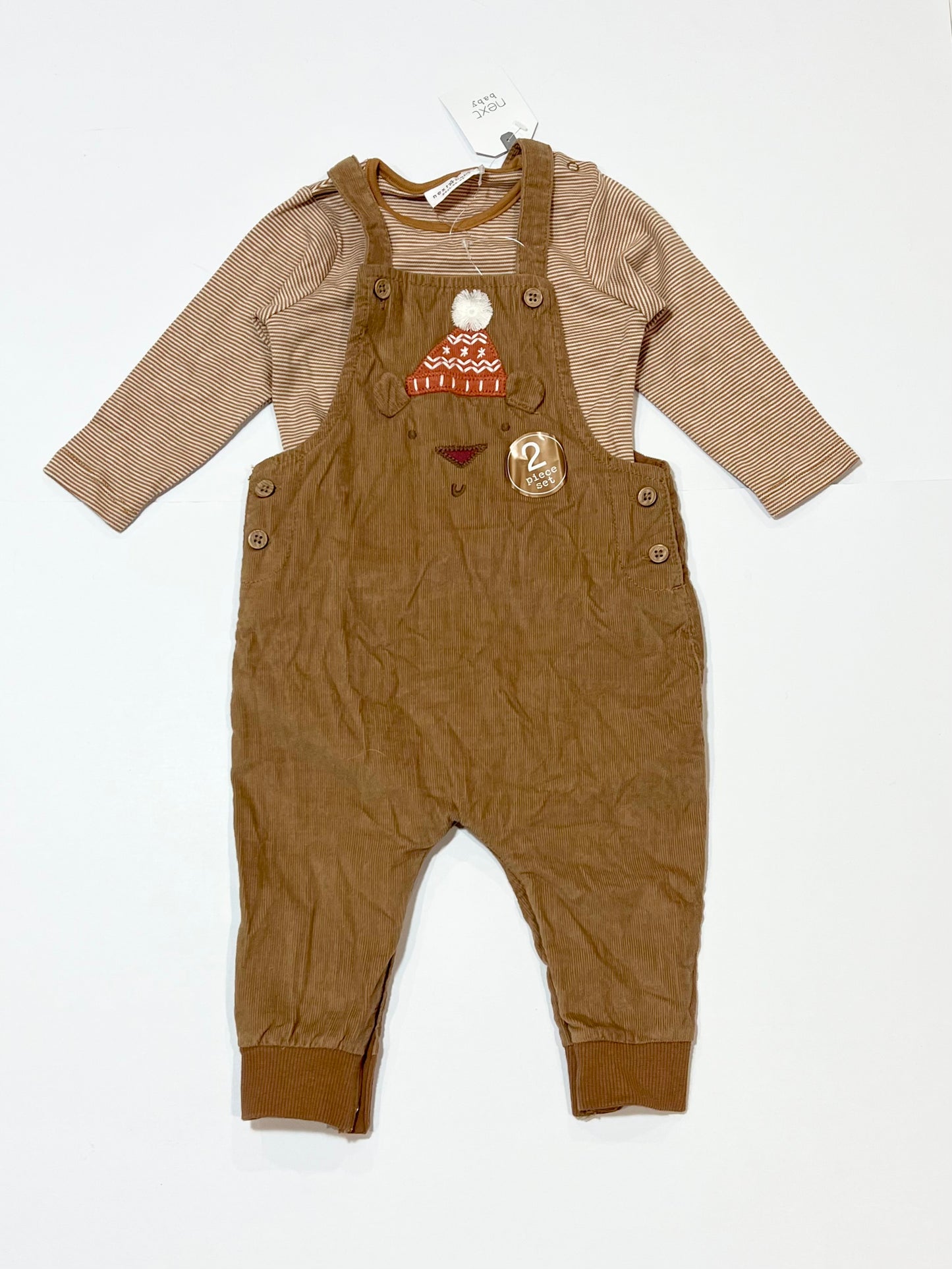 2 piece set brand new - Size 6-9 months