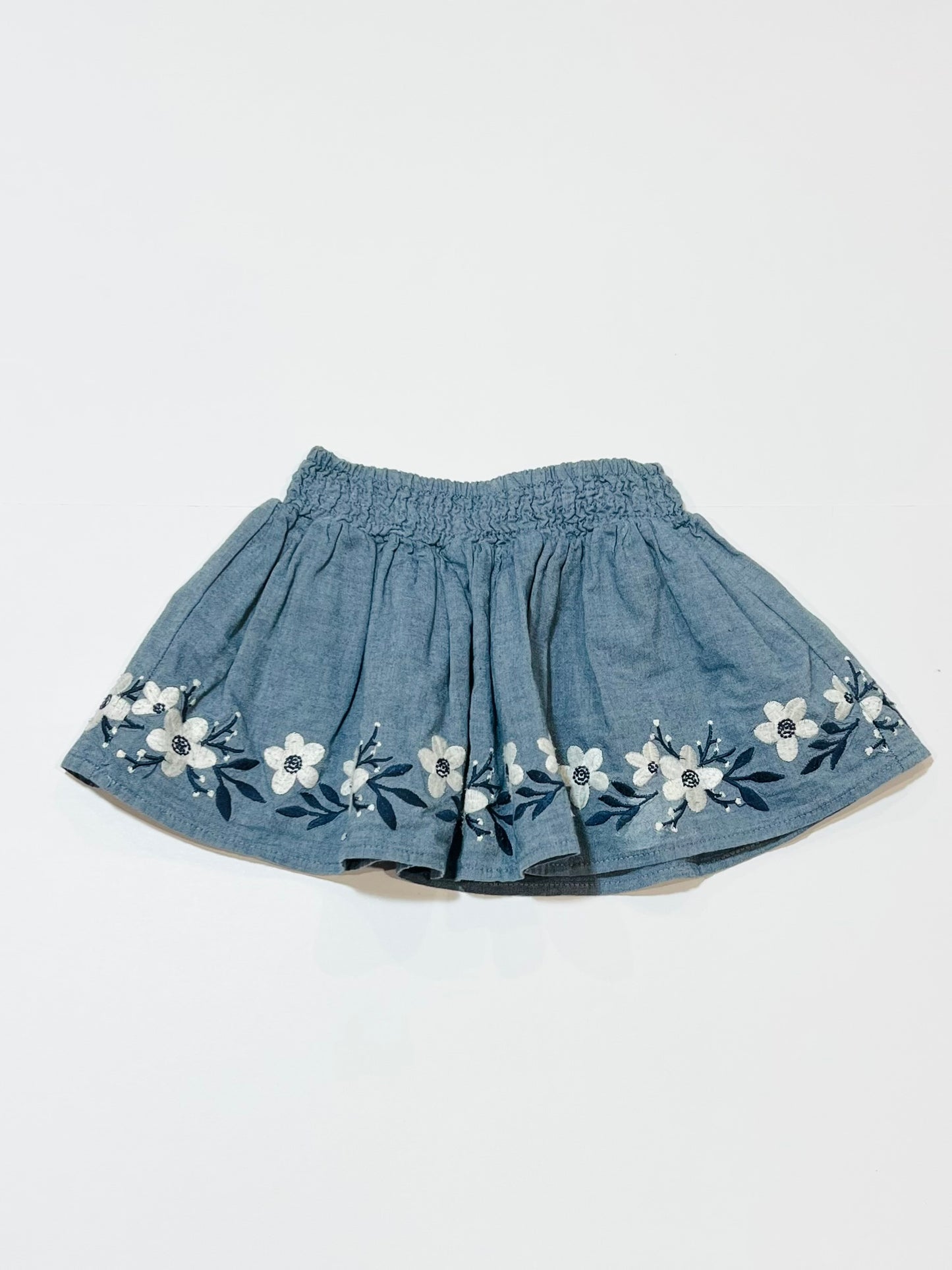 Embroidered skirt - Size 2