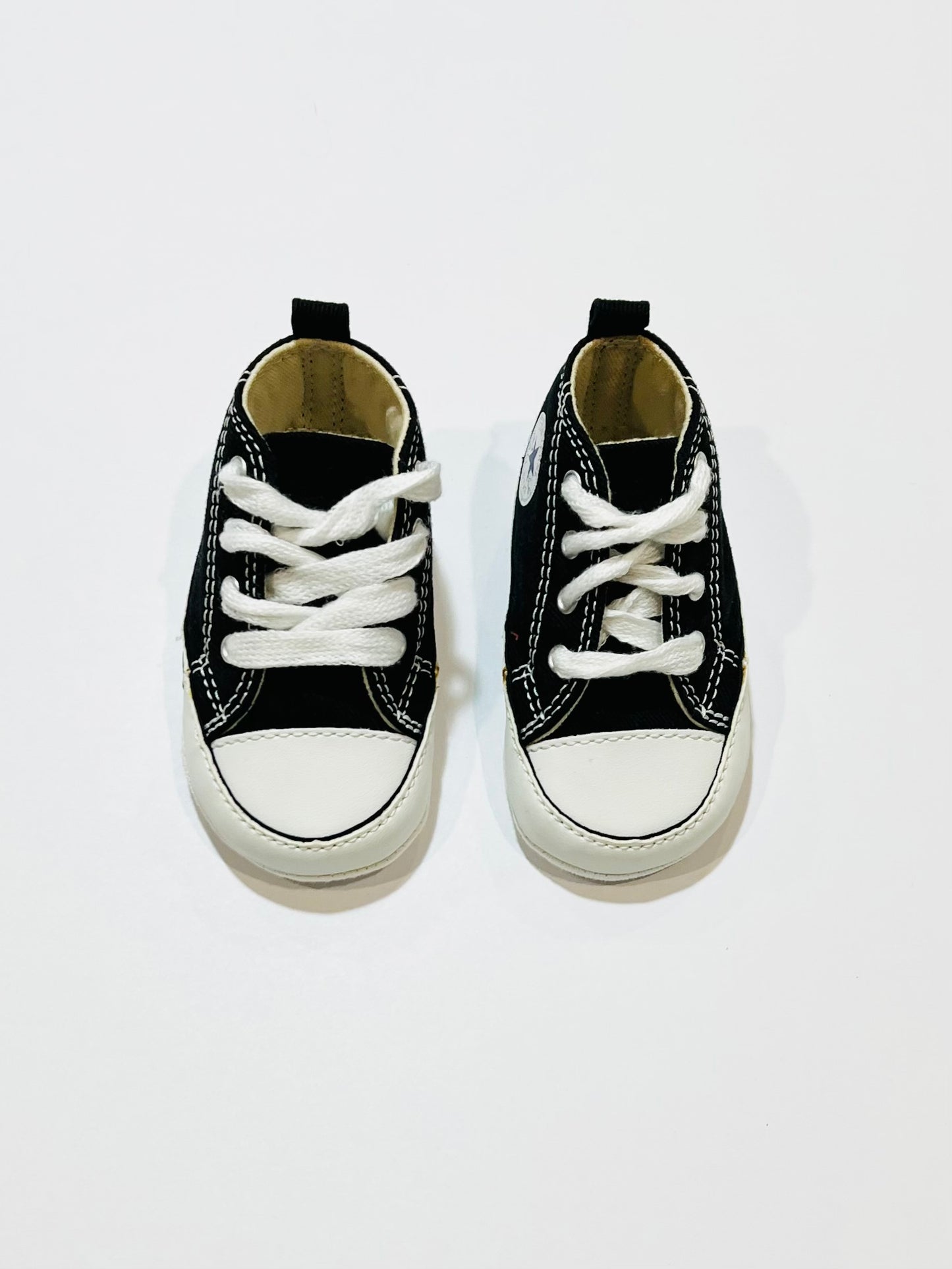 Chuck Taylor pram shoes - Size US2