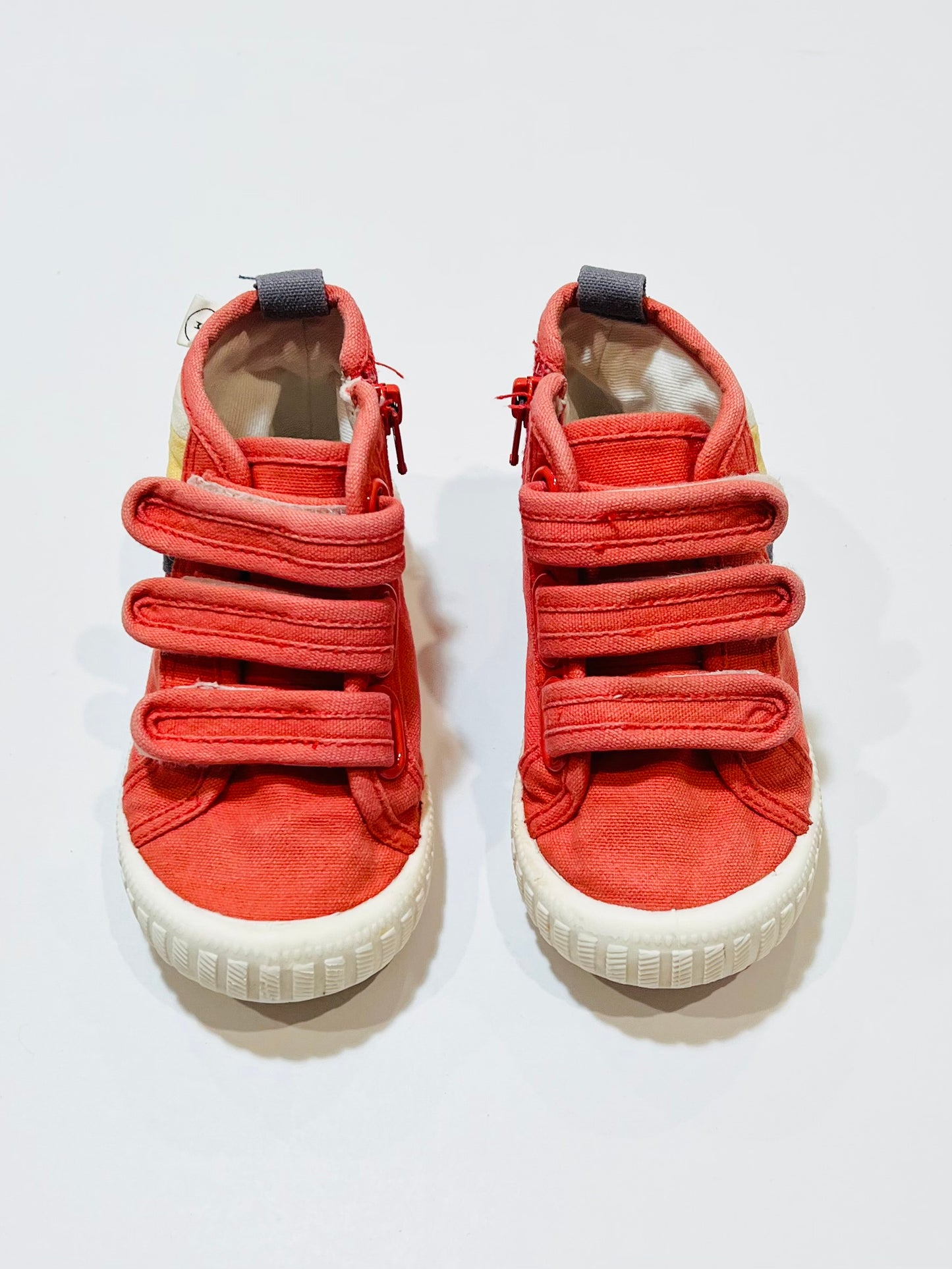 Hi top canvas shoes - Size EU24