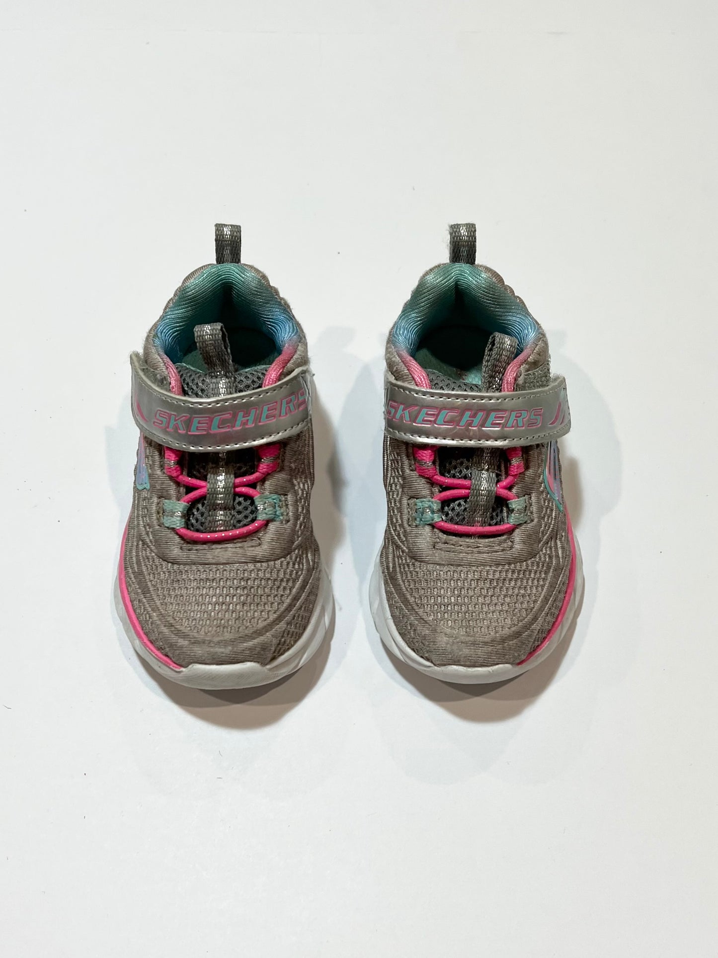 Grey sneakers - Size US5