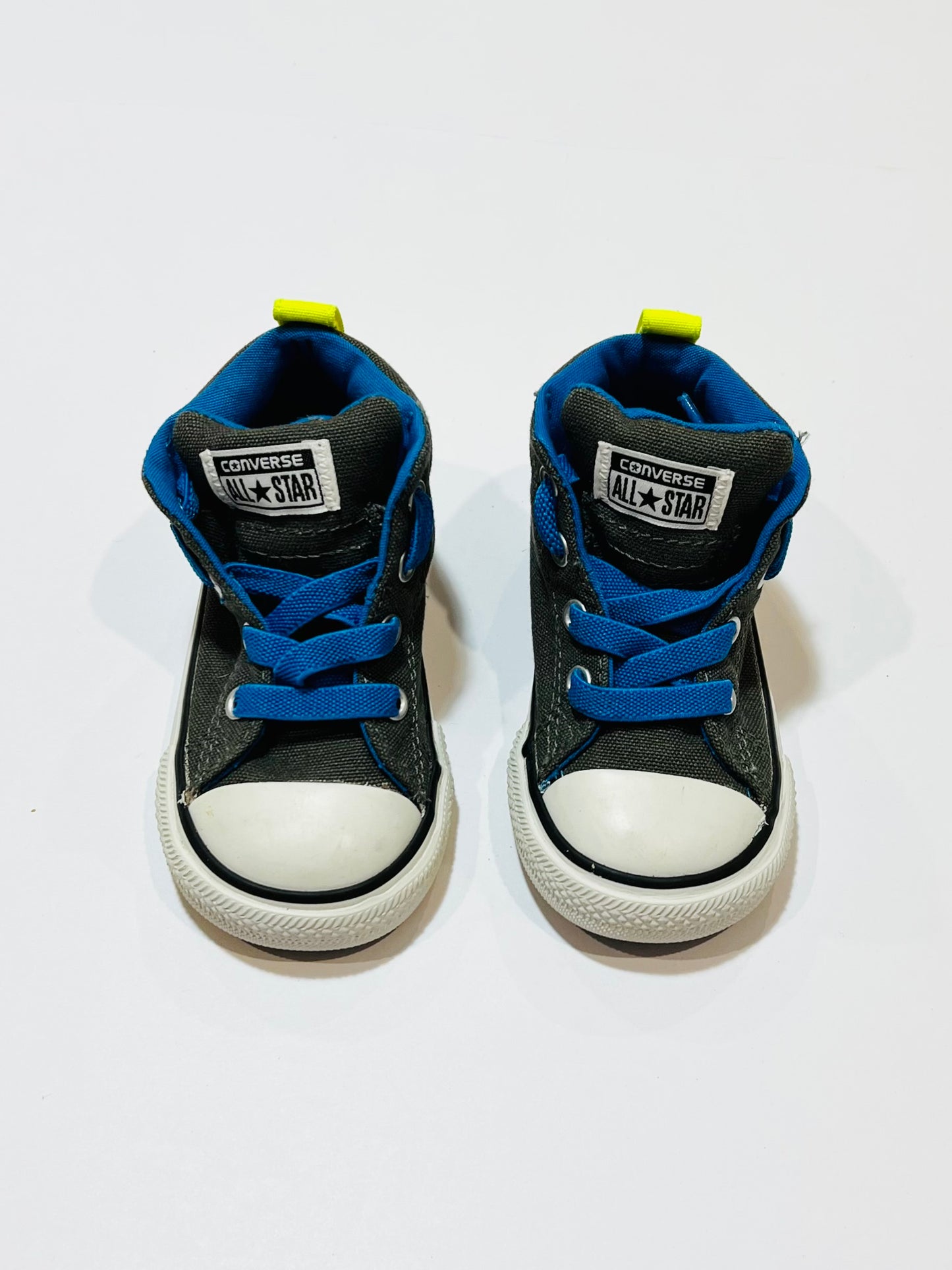 Grey high top Chucks - Size US6