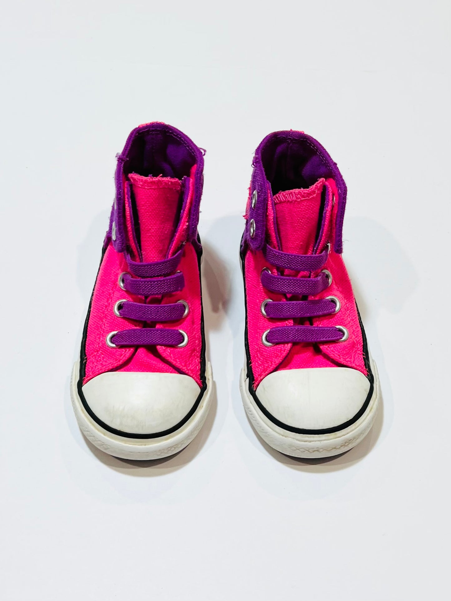 Pink high top Chucks - Size US6