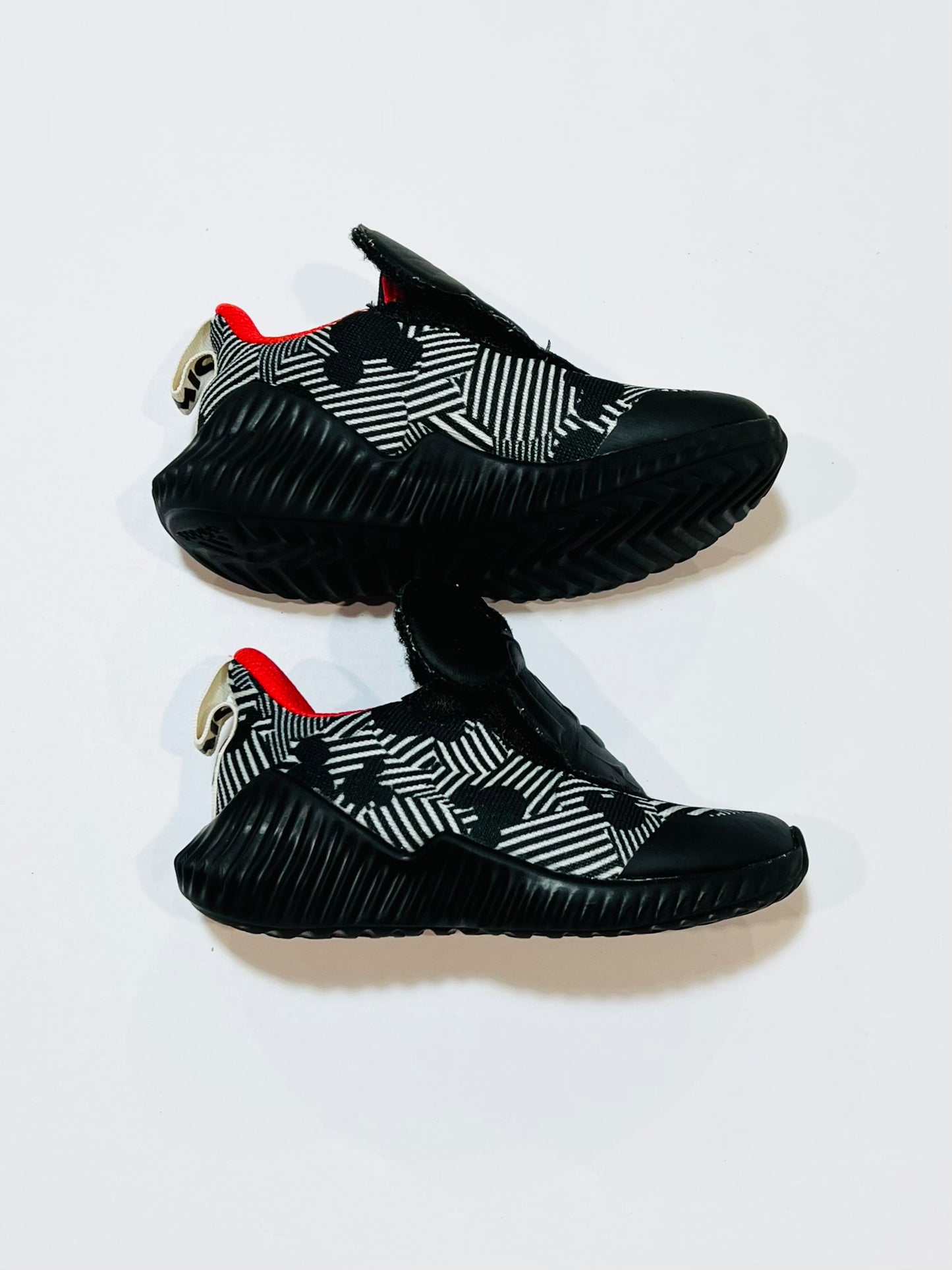 Mickey Mouse sneakers - Size US7