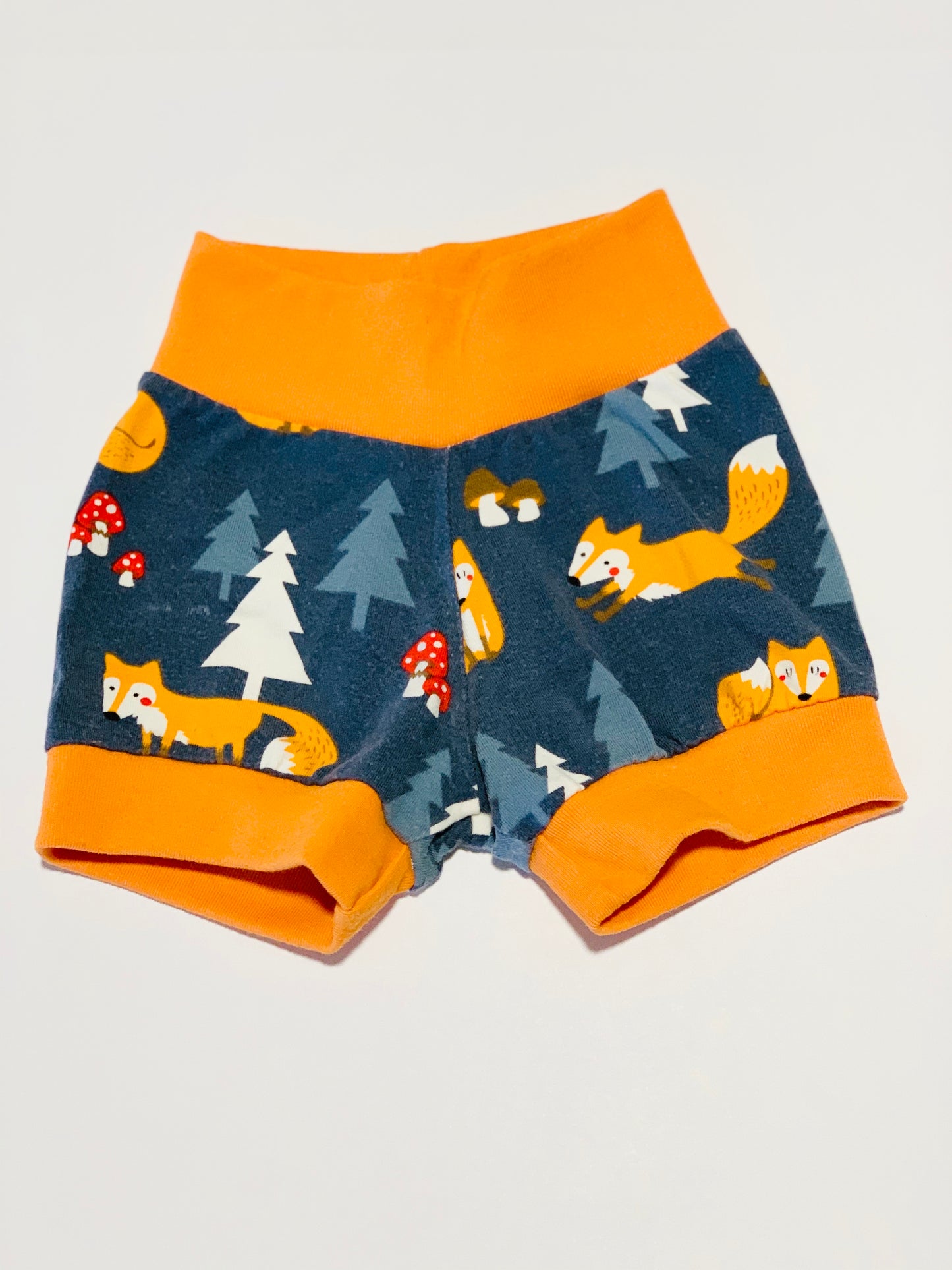 Fox print shorts - Size 00