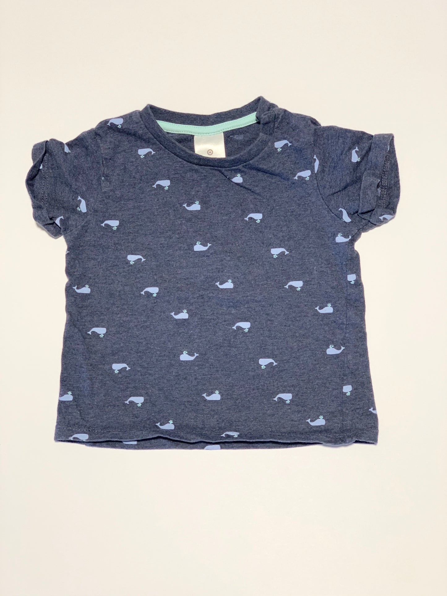 Whales tee - Size 00