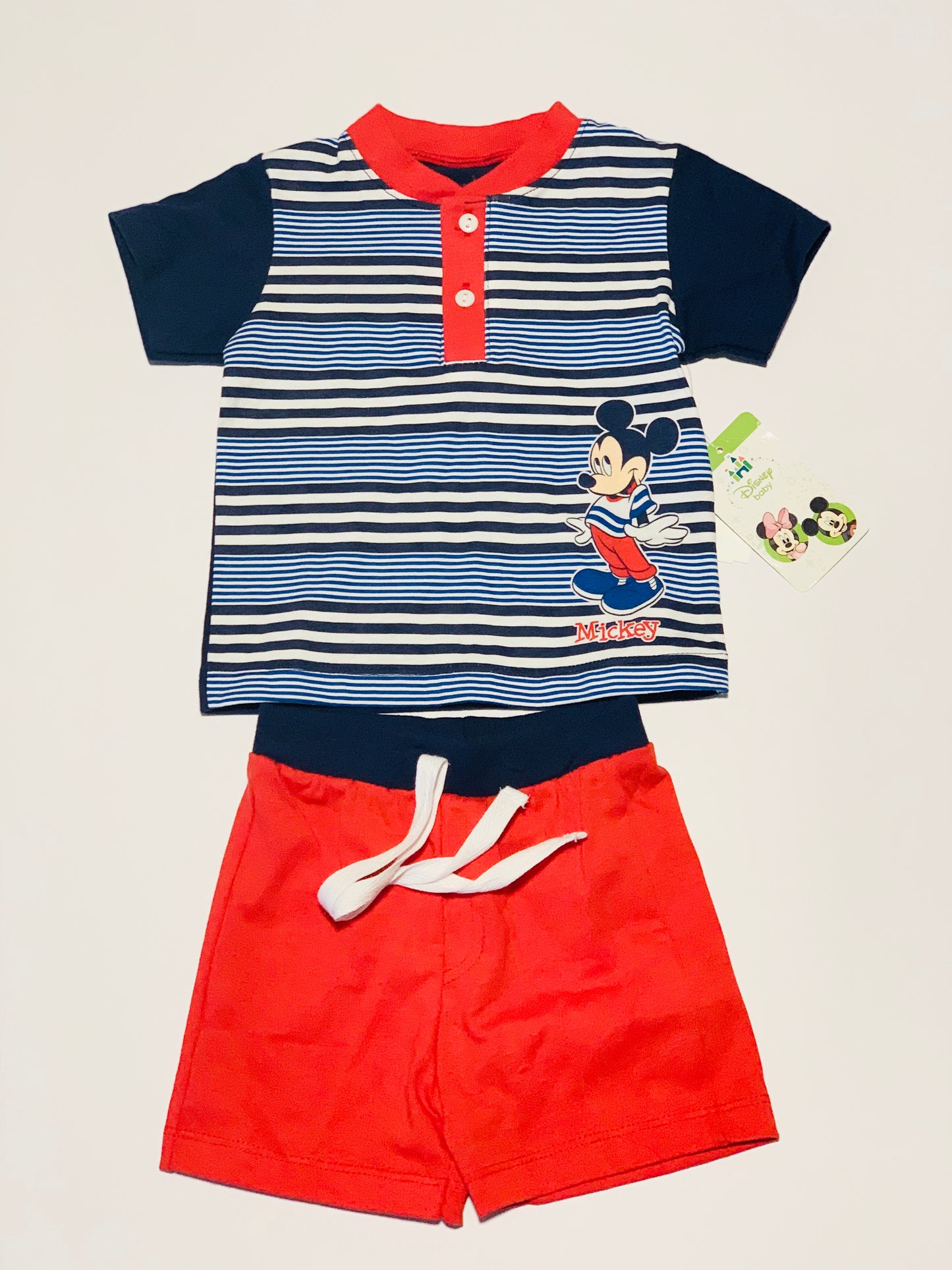 Mickey Mouse set brand new - Size 9 months