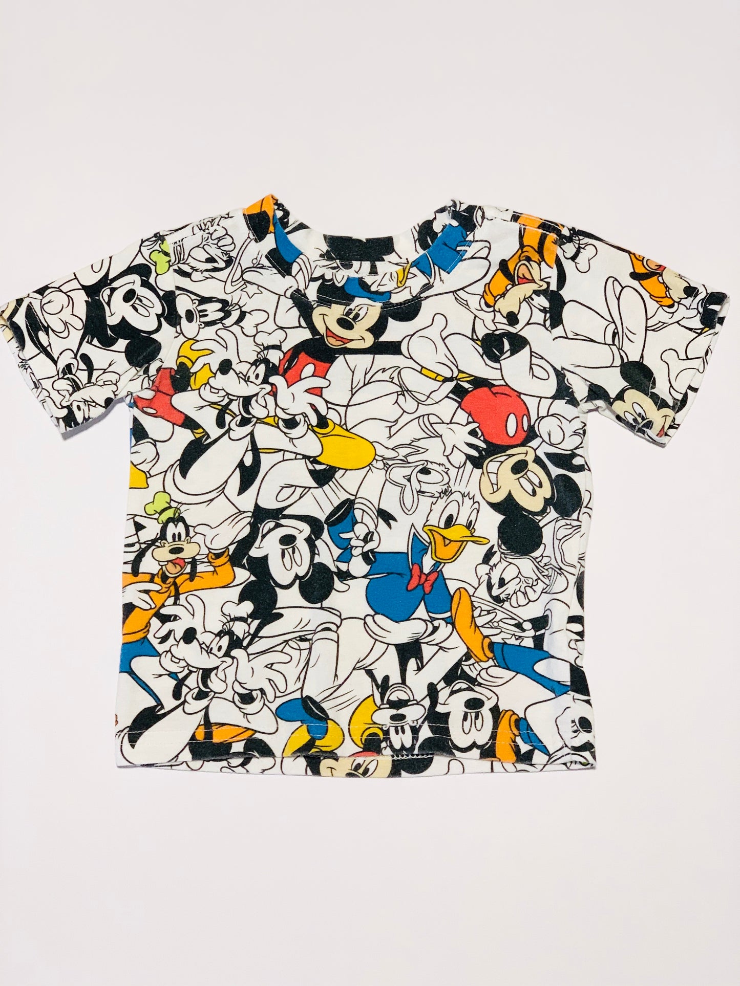 Disney print tee - Size 18 months