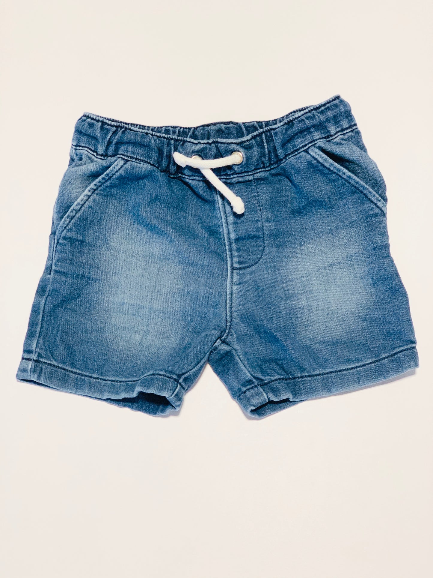 Soft denim shorts - Size 1