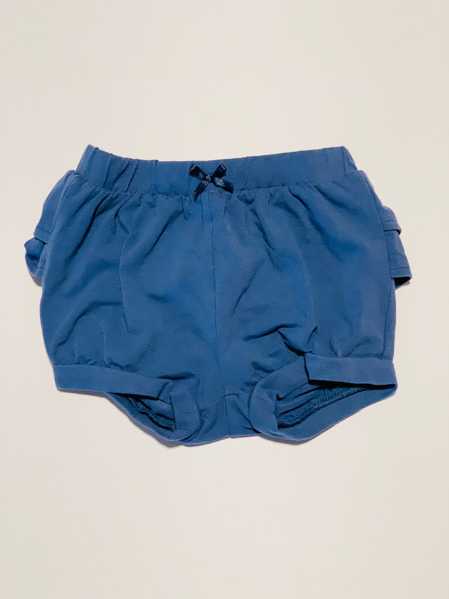 Blue ruffle shorts - Size 00