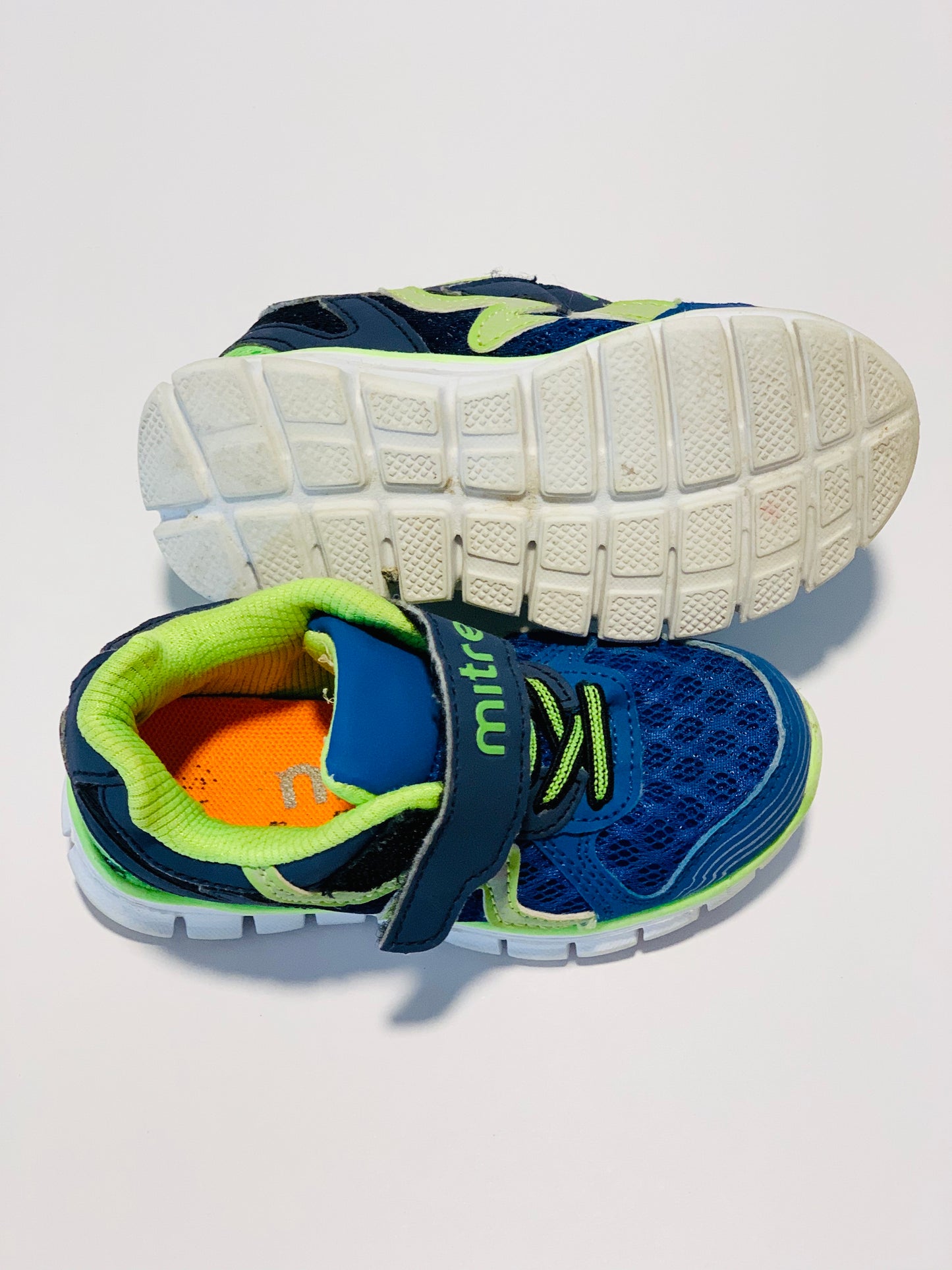 Blue sneakers - Size 8
