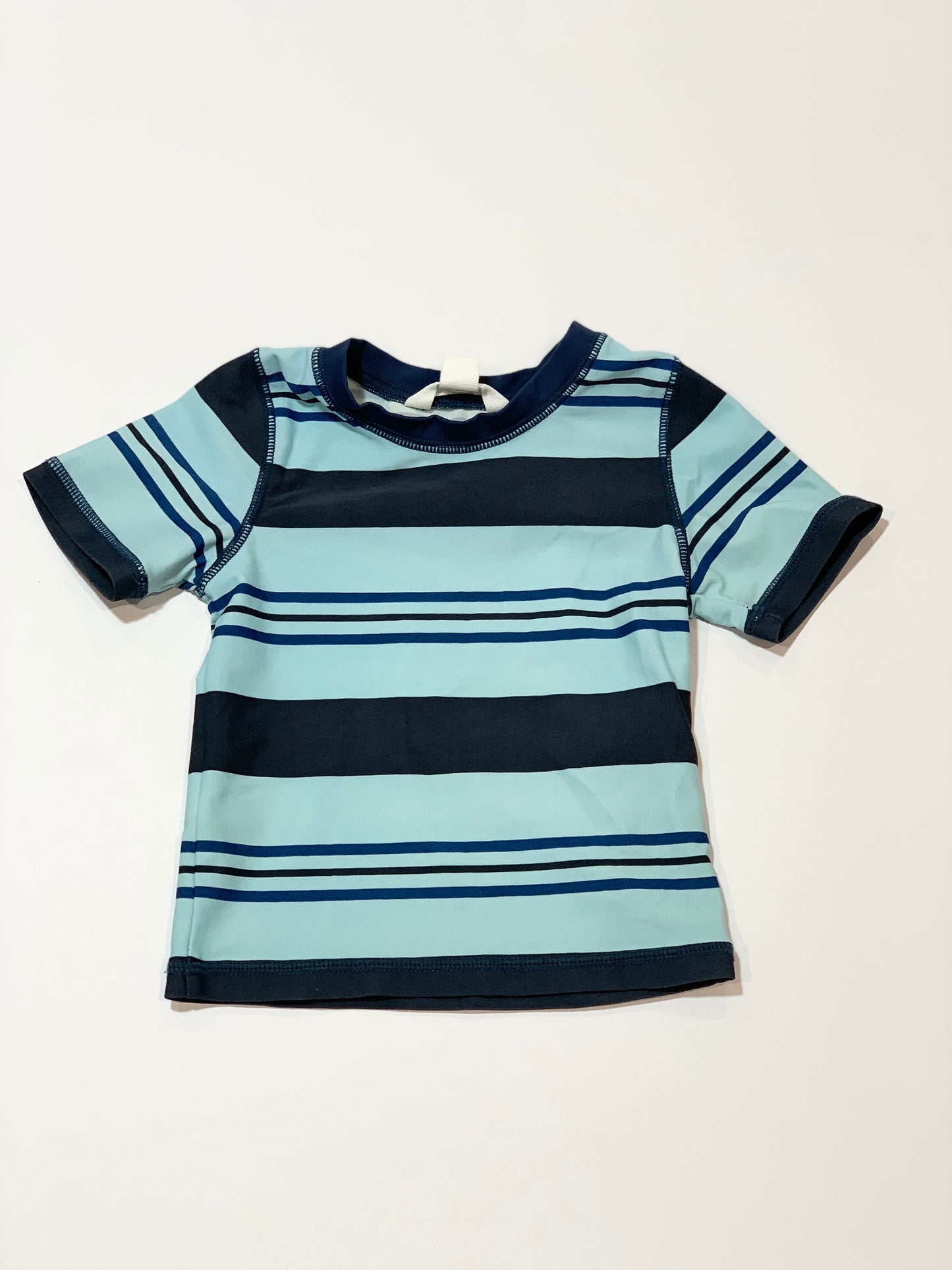 Striped rashie - Size 00