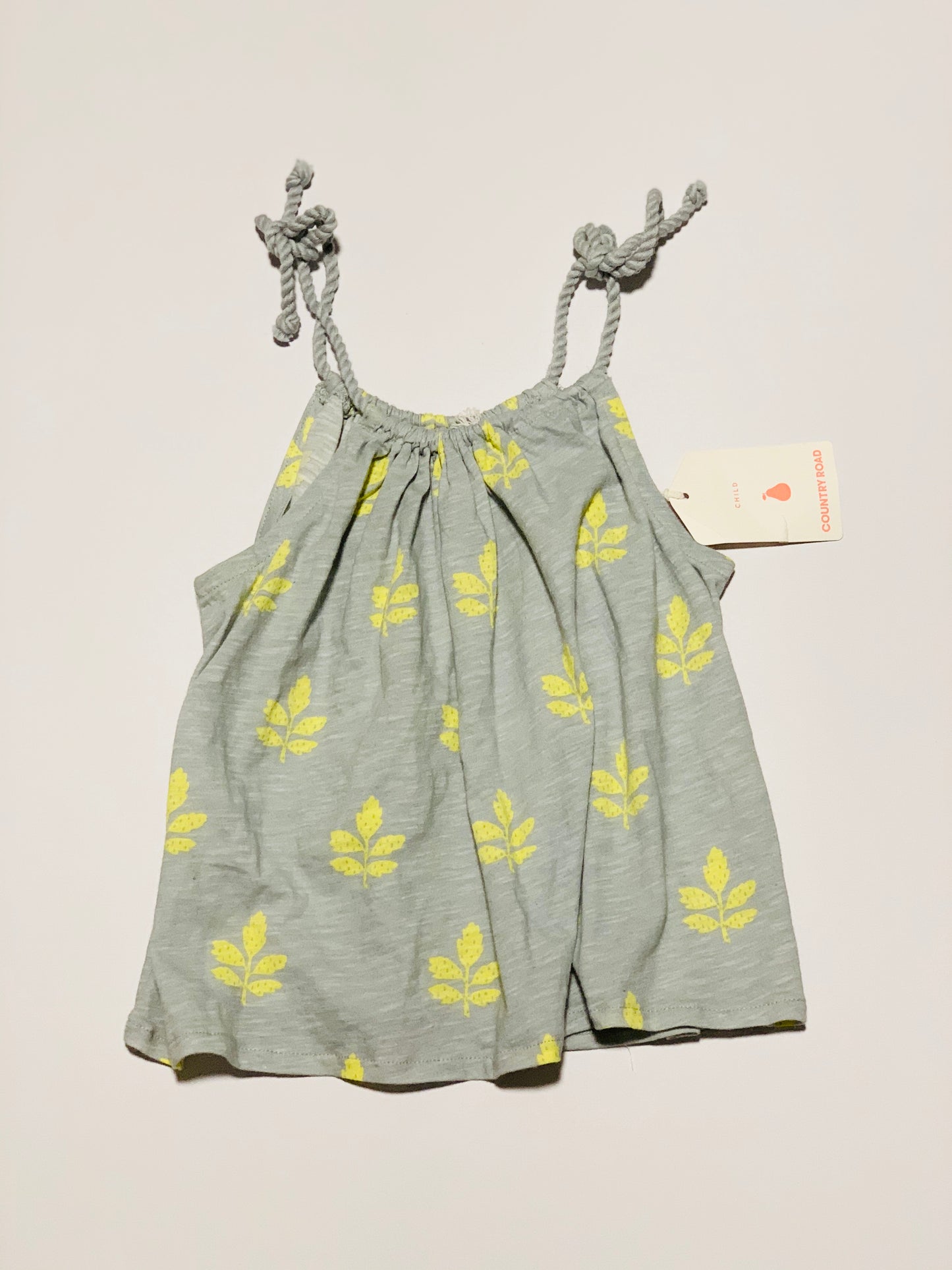 Leaf top brand new - Size 2