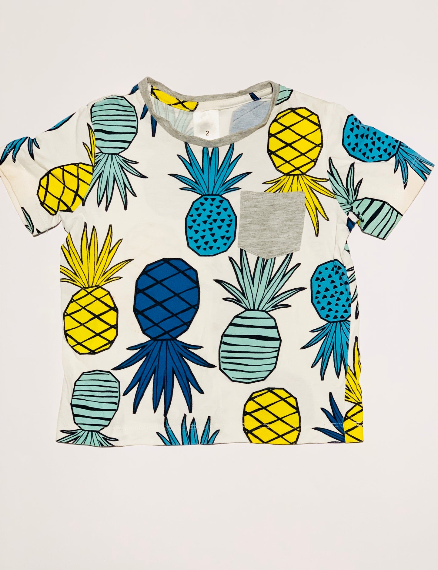 Pineapples tee - Size 2