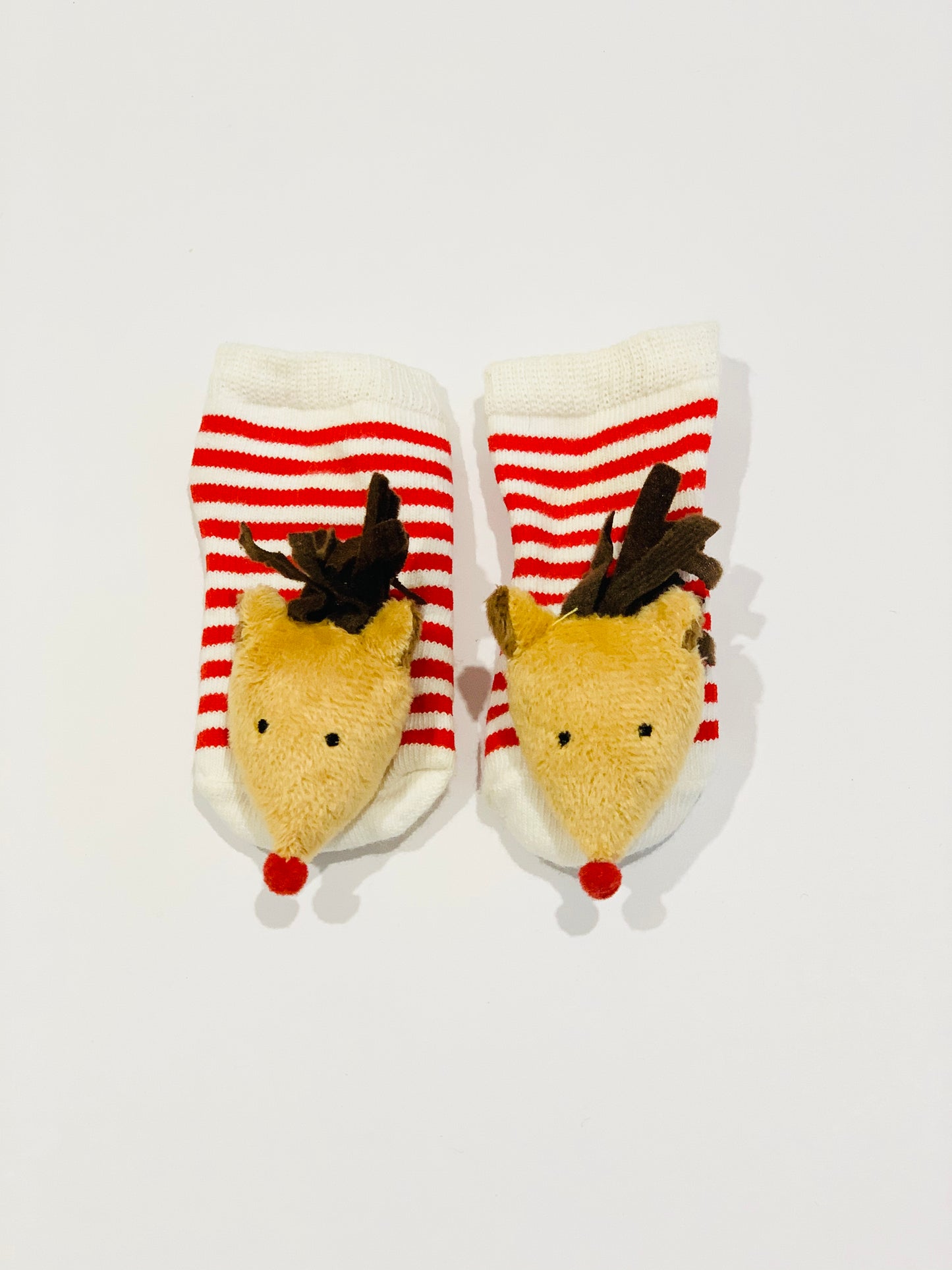 Christmas rattle socks - Size 0-6 months