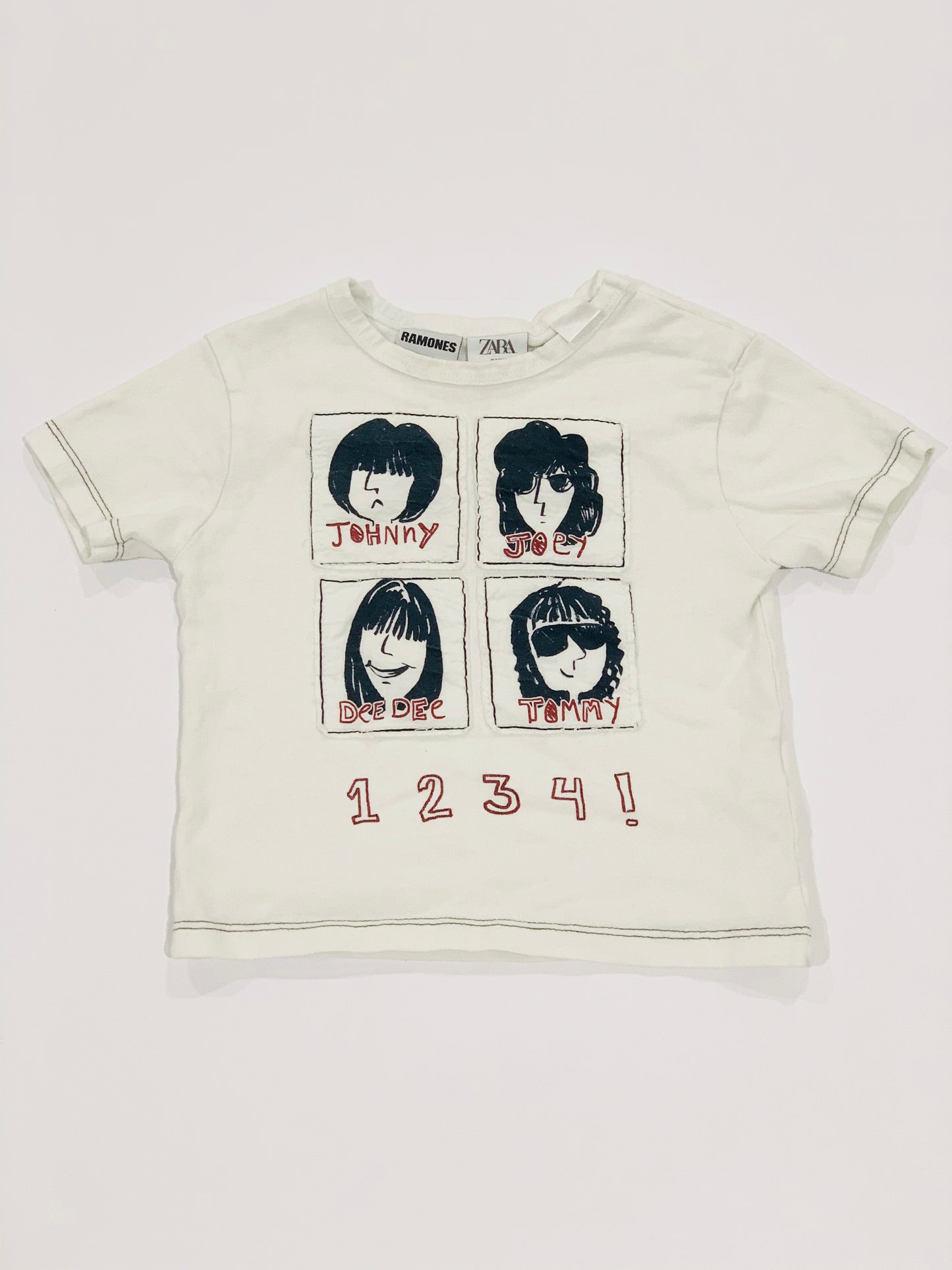Ramones tee - Size 9-12 months
