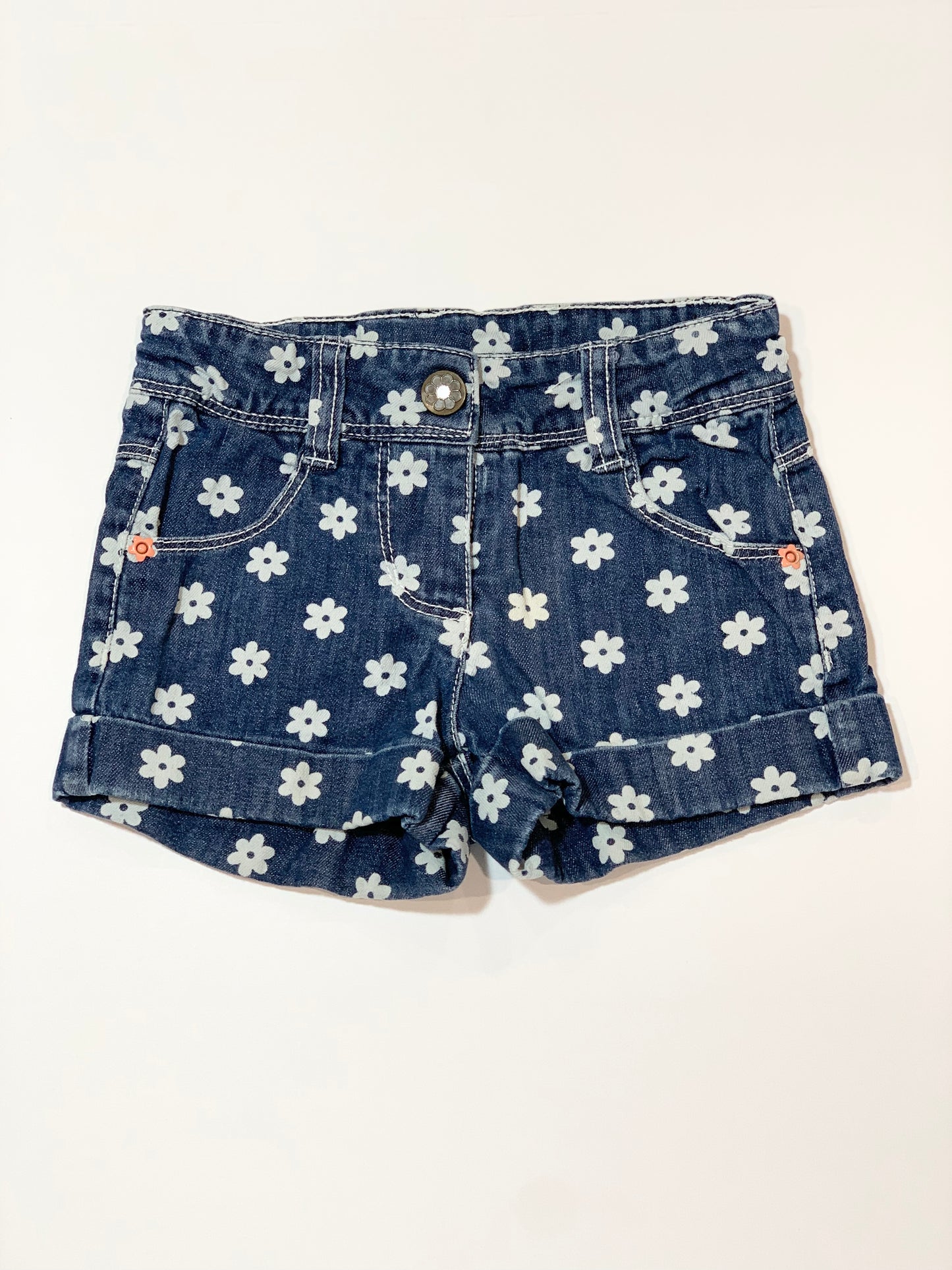 Daisy shorts - Size 2