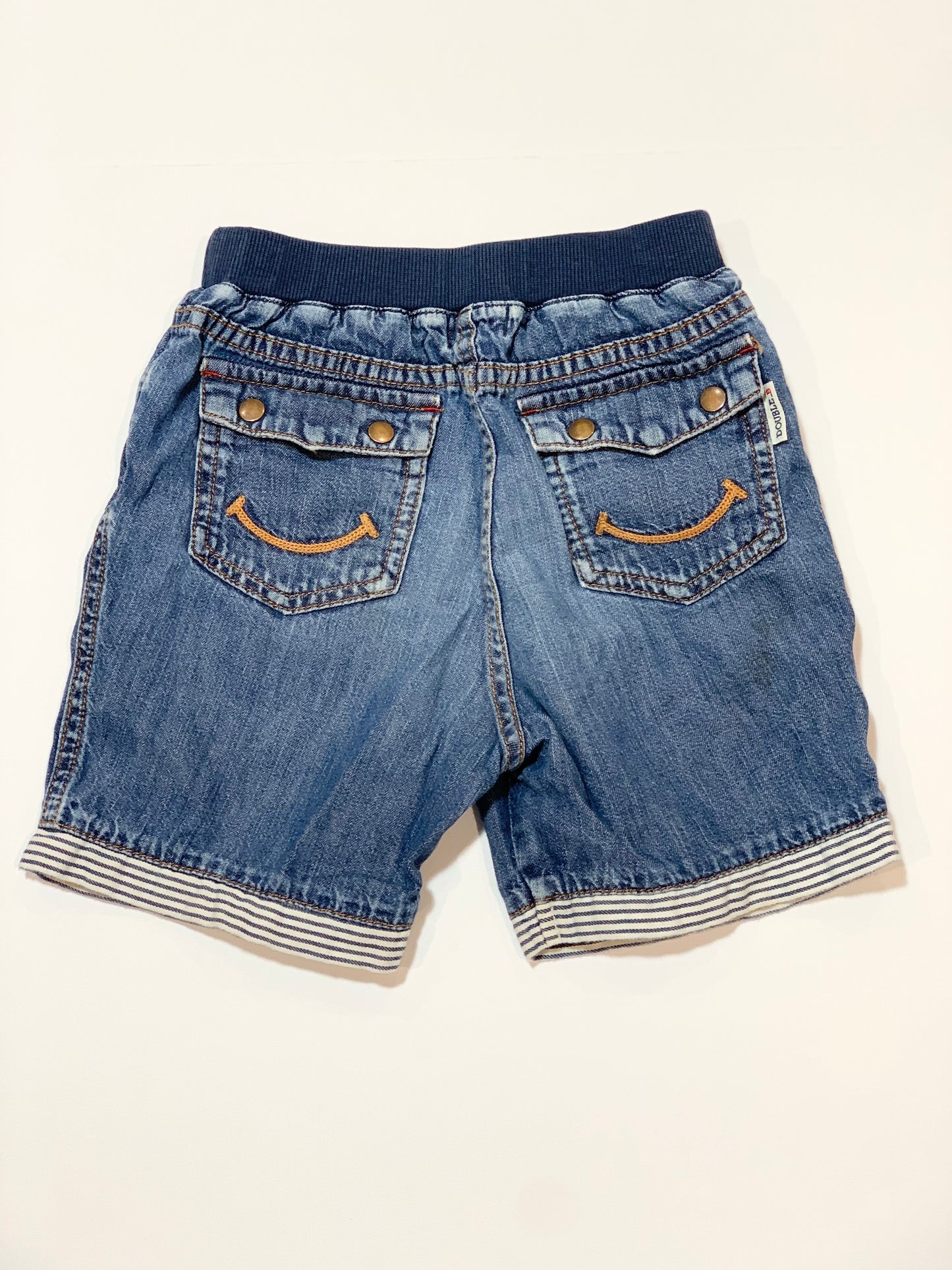 Soft denim shorts - Size 2