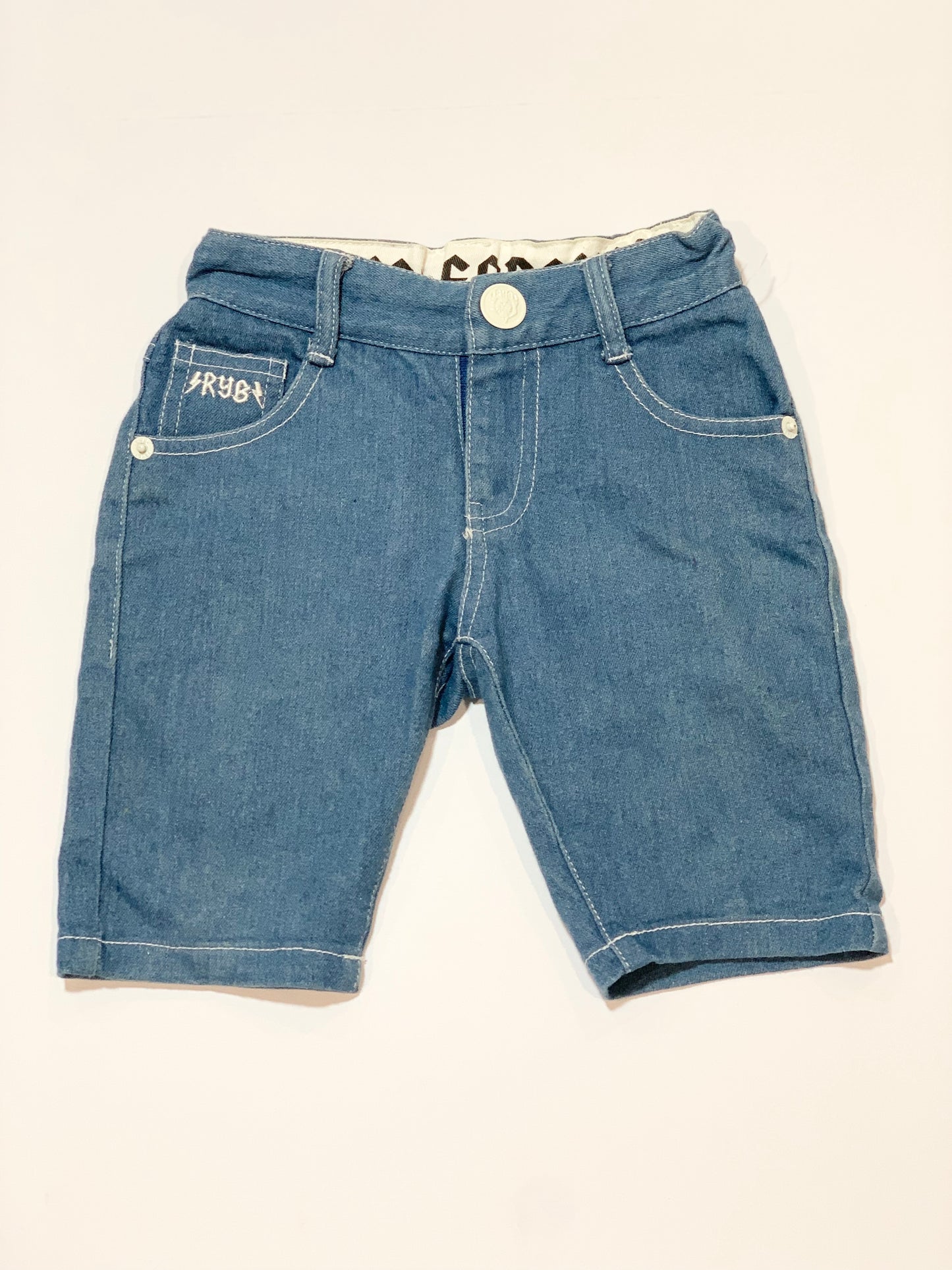 Denim shorts - Size 2