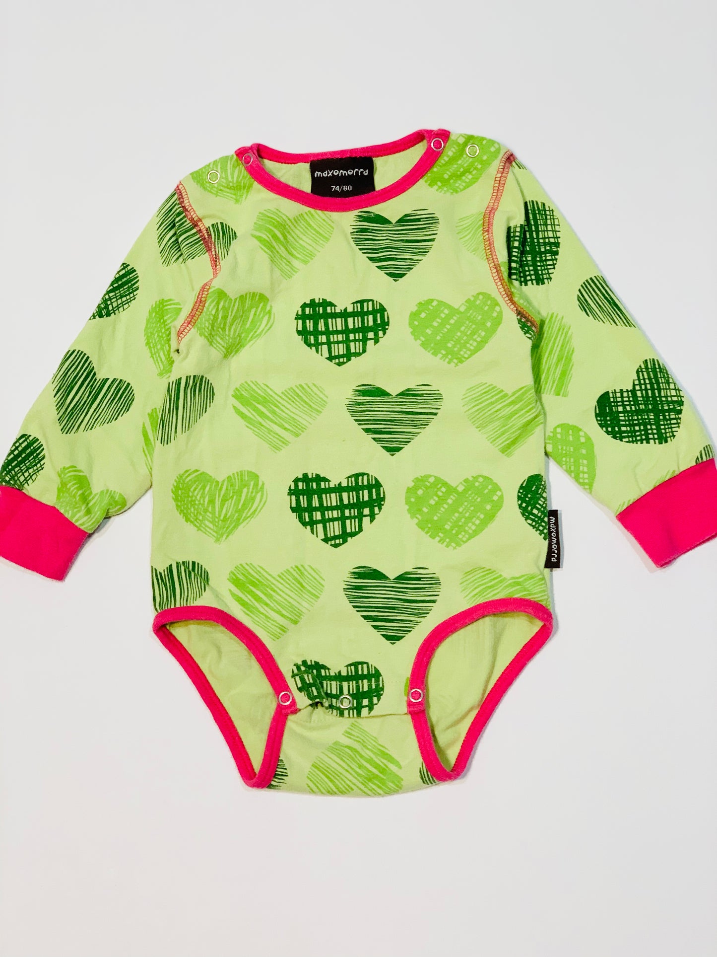Green hearts bodysuit - Size 9-12 months