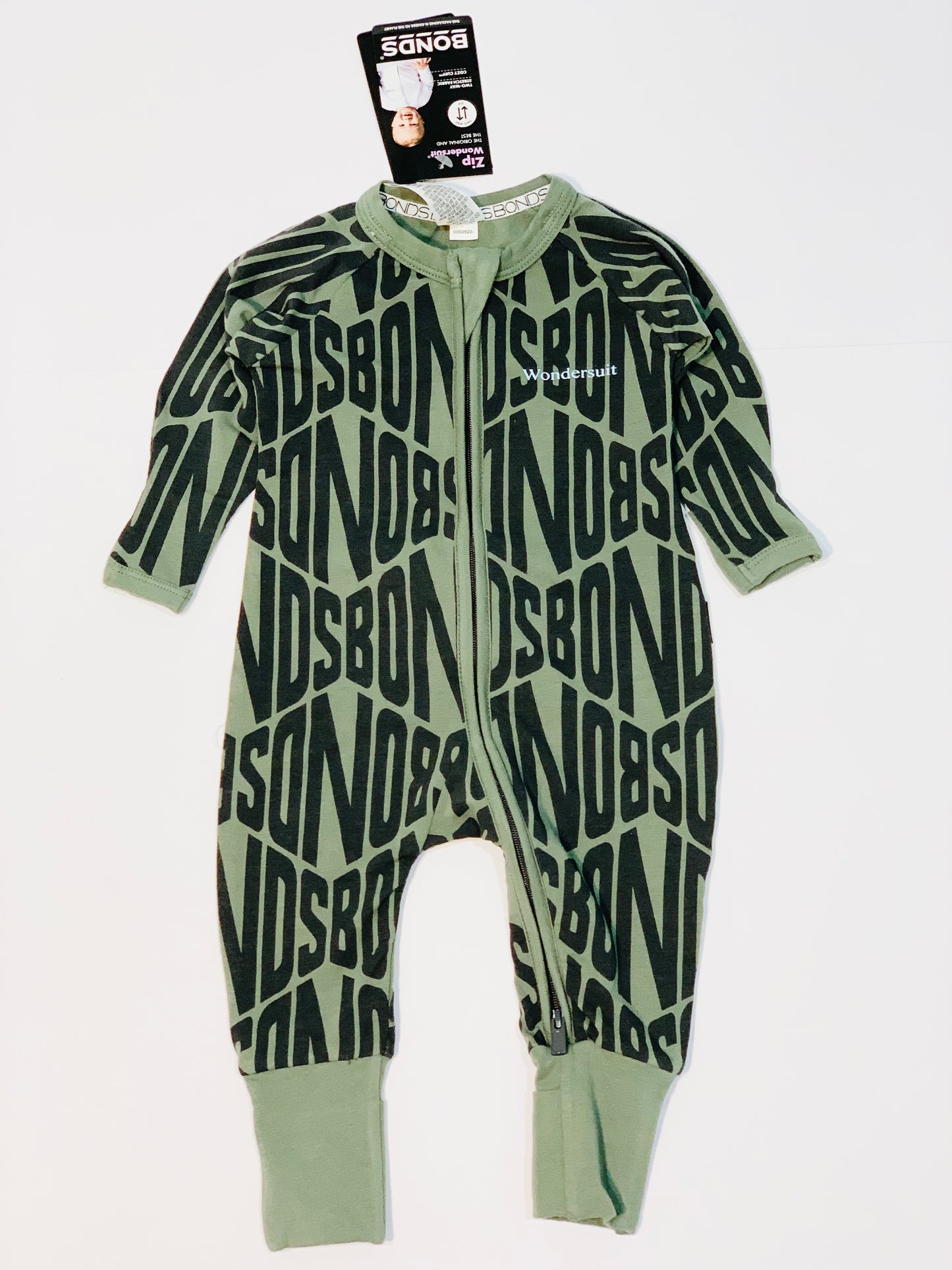 Zippy Wondersuit brand new - Size 000
