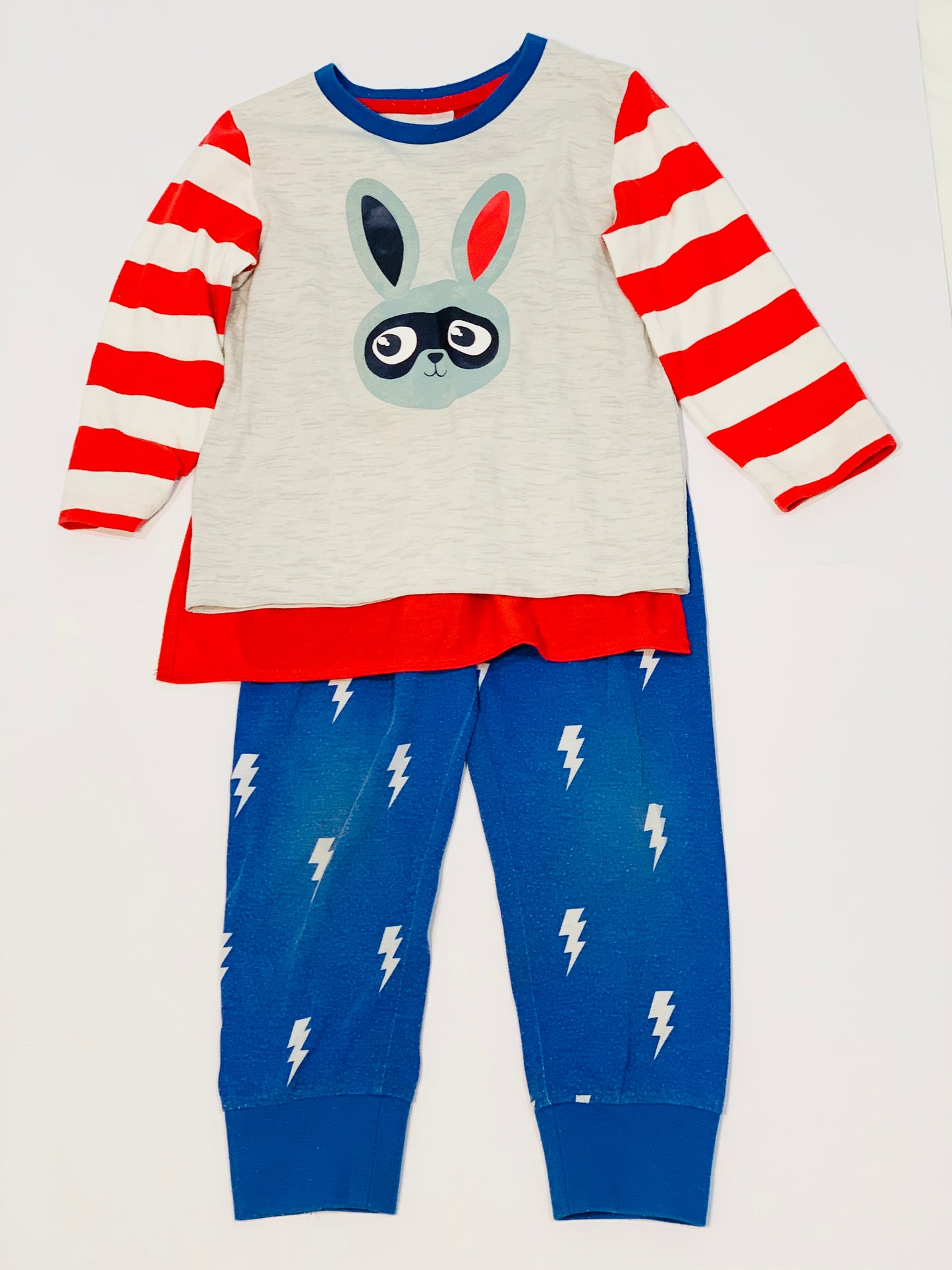 Super bunny pyjamas - Size 3