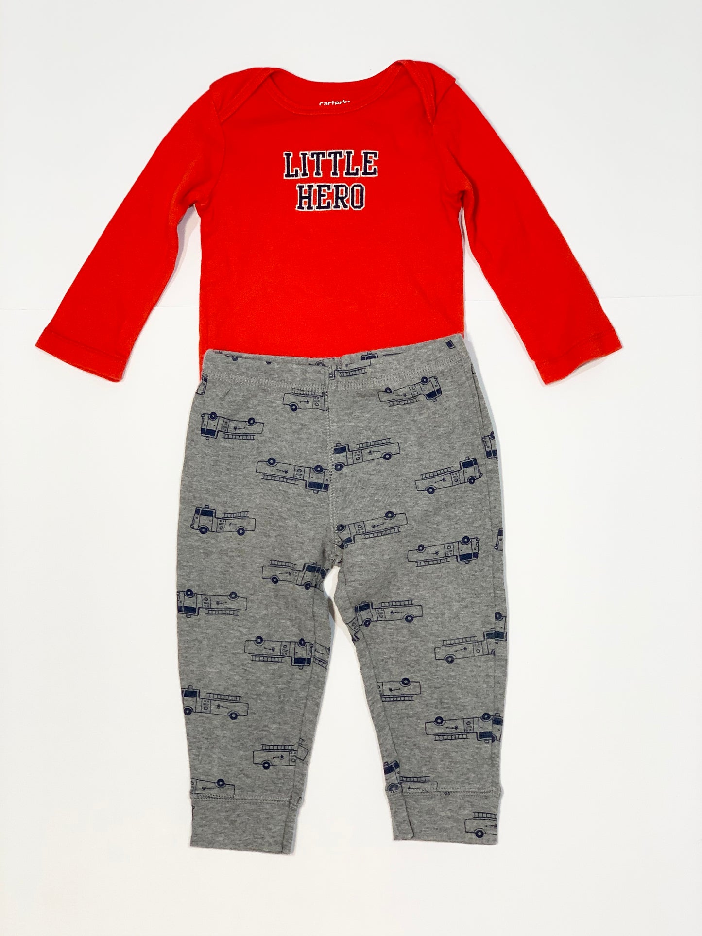 Little hero set - Size 12 months