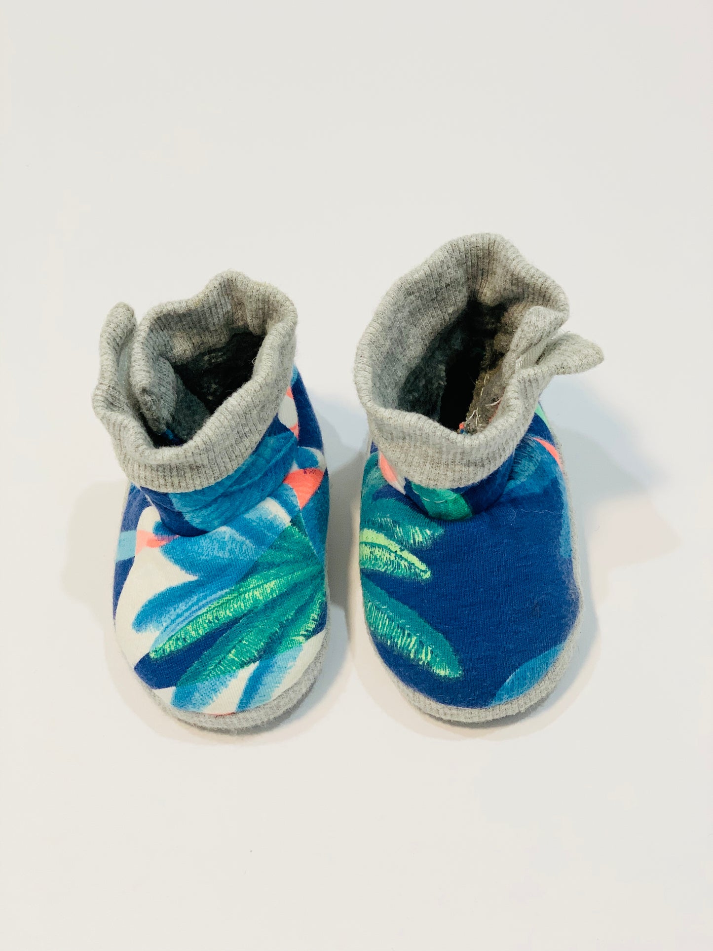 Soft booties - Size 0-3 months