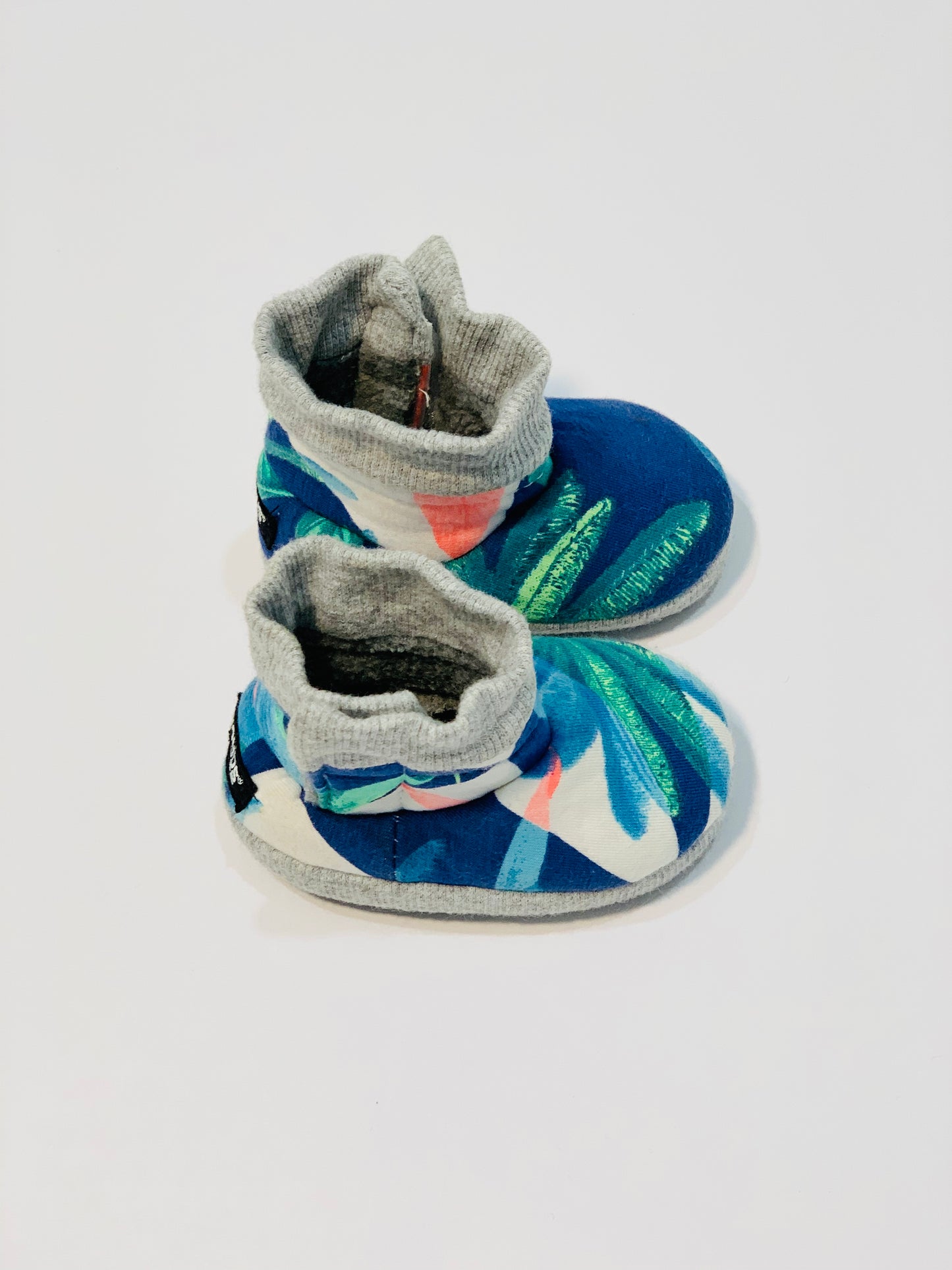 Soft booties - Size 0-3 months