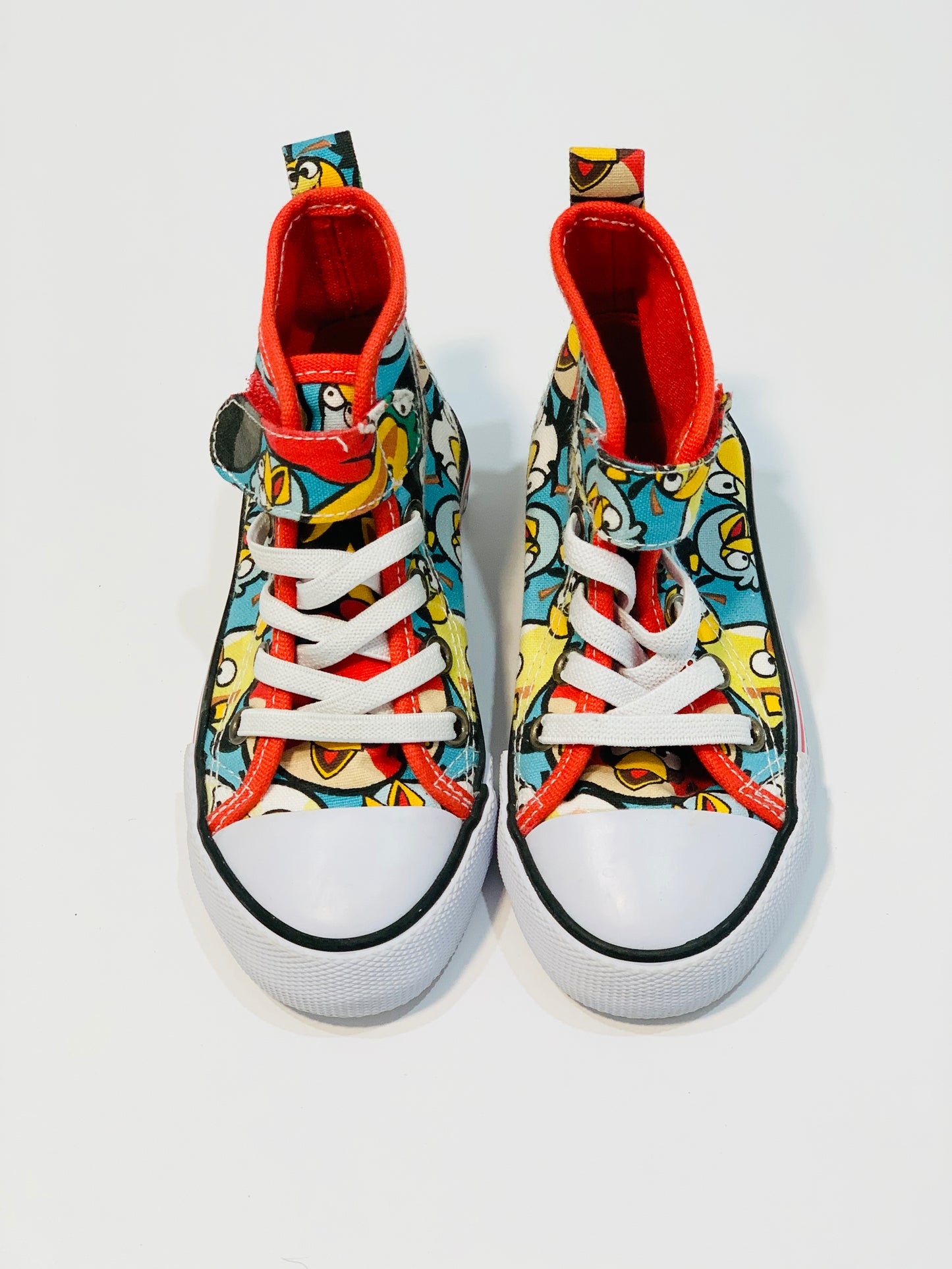 Canvas hi tops - Size US7.5 / EU24
