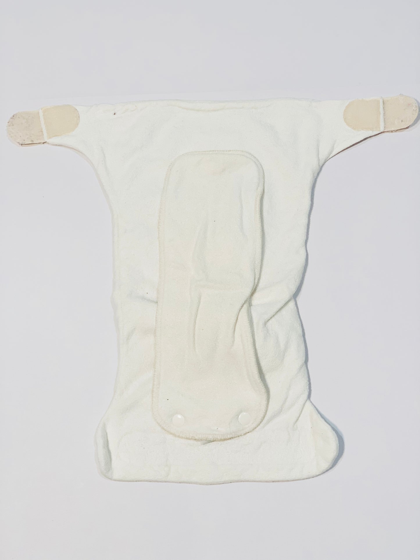 Modern cloth nappy with insert - One size