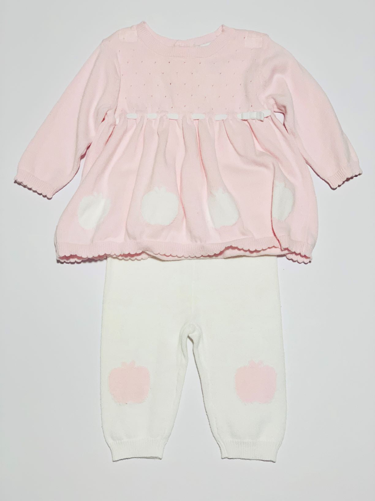 Pink apple knit set - Size 00