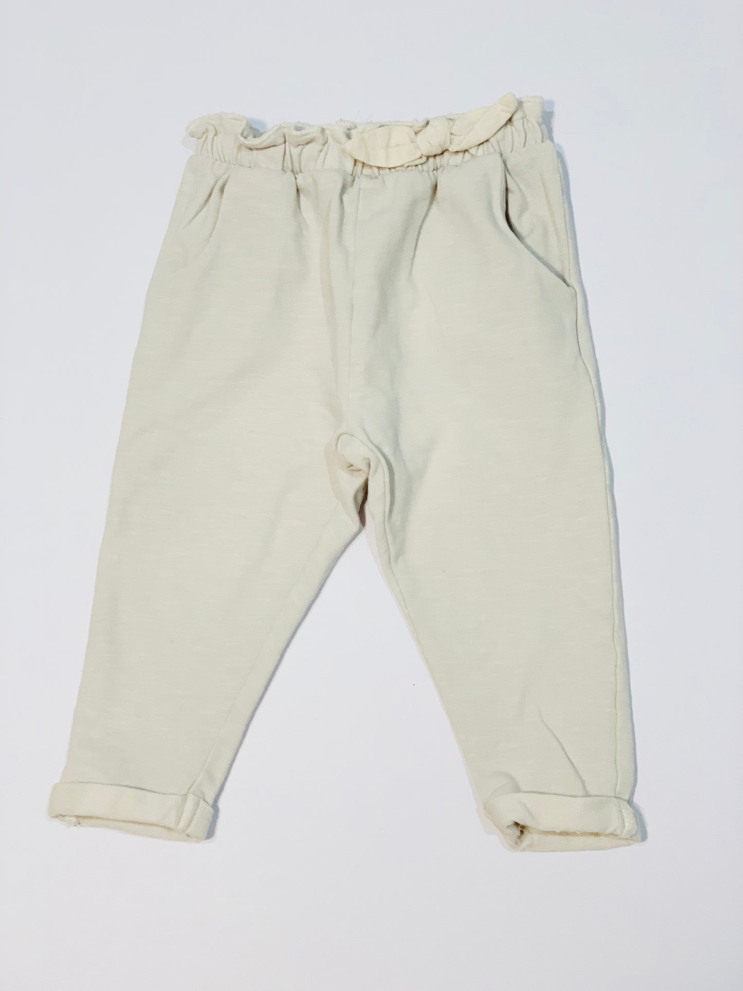 Light grey pants - Size 9-12 months