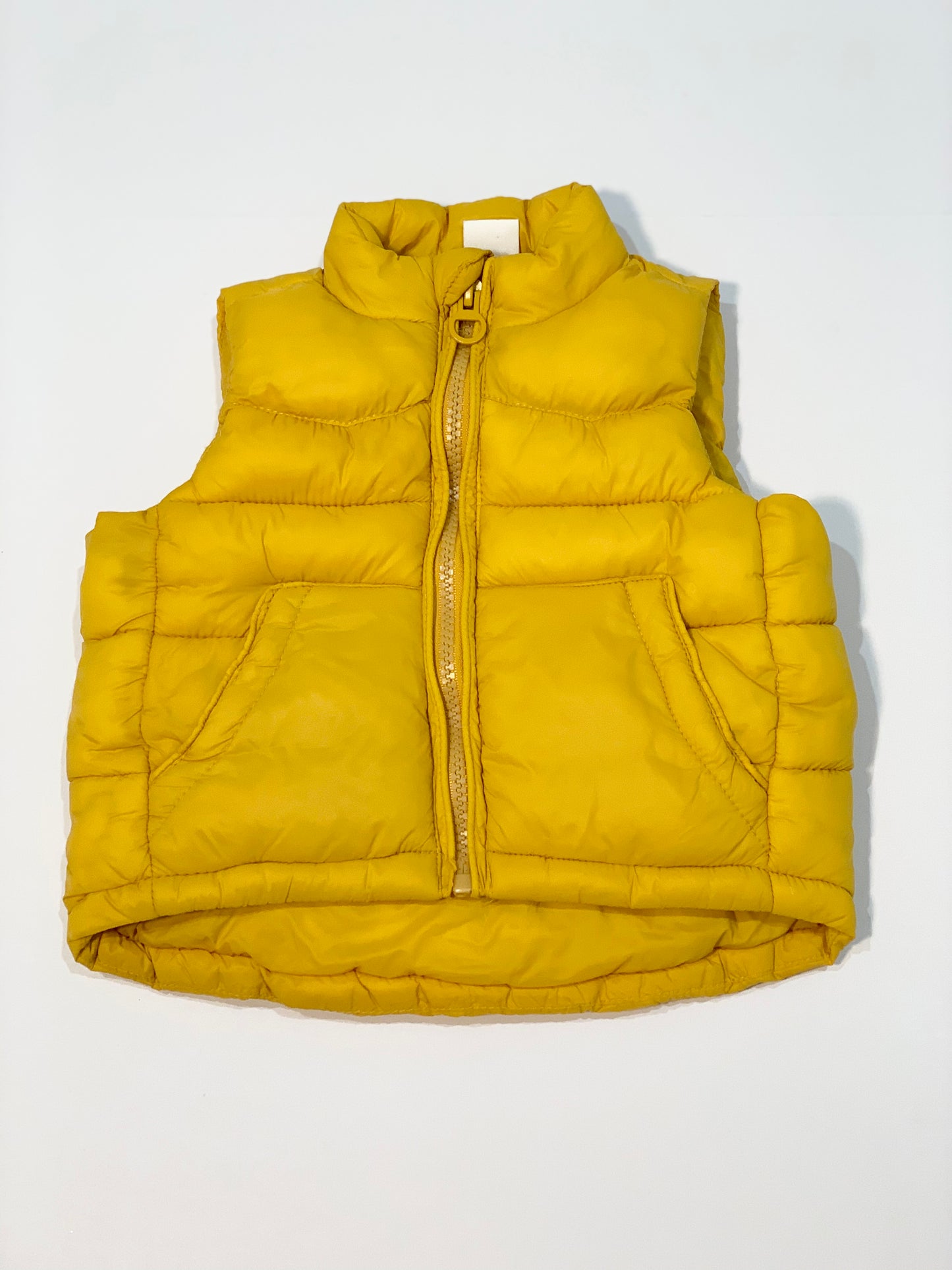 Yellow puffer vest - Size 00