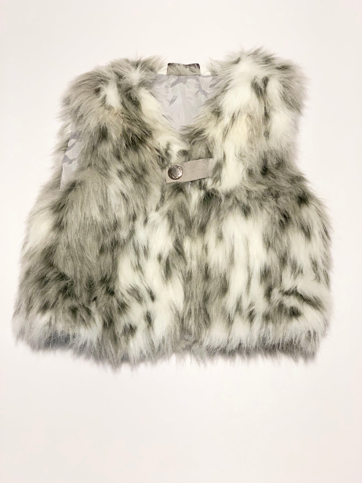 Faux fur vest - Size 18 months