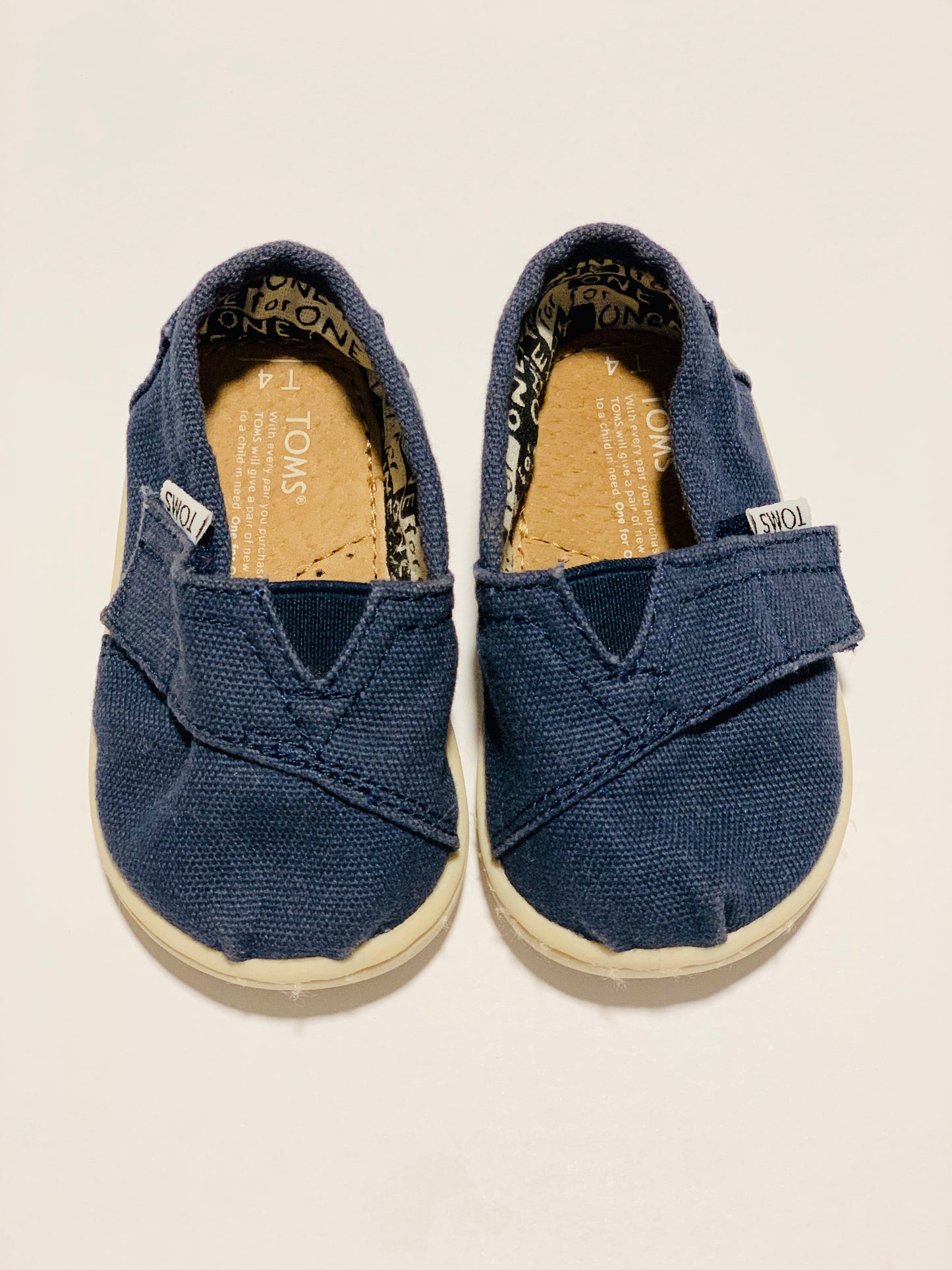 Navy Toms shoes - Size EU19.5