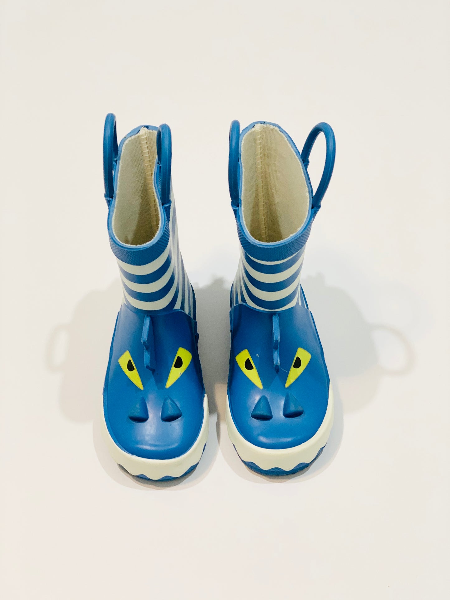 Blue dragon gumboots - Size AU5