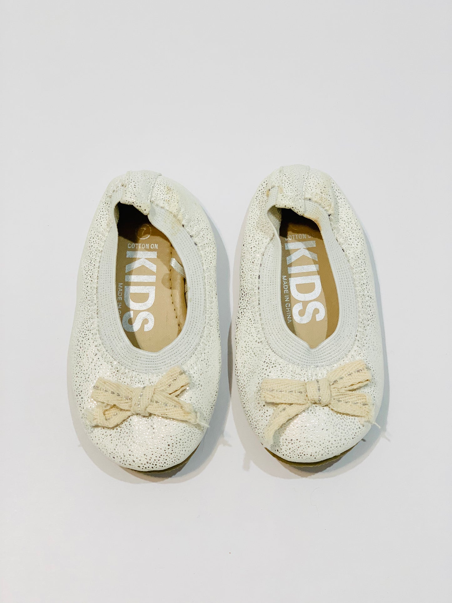 White sparkle ballet flats - Size AU7