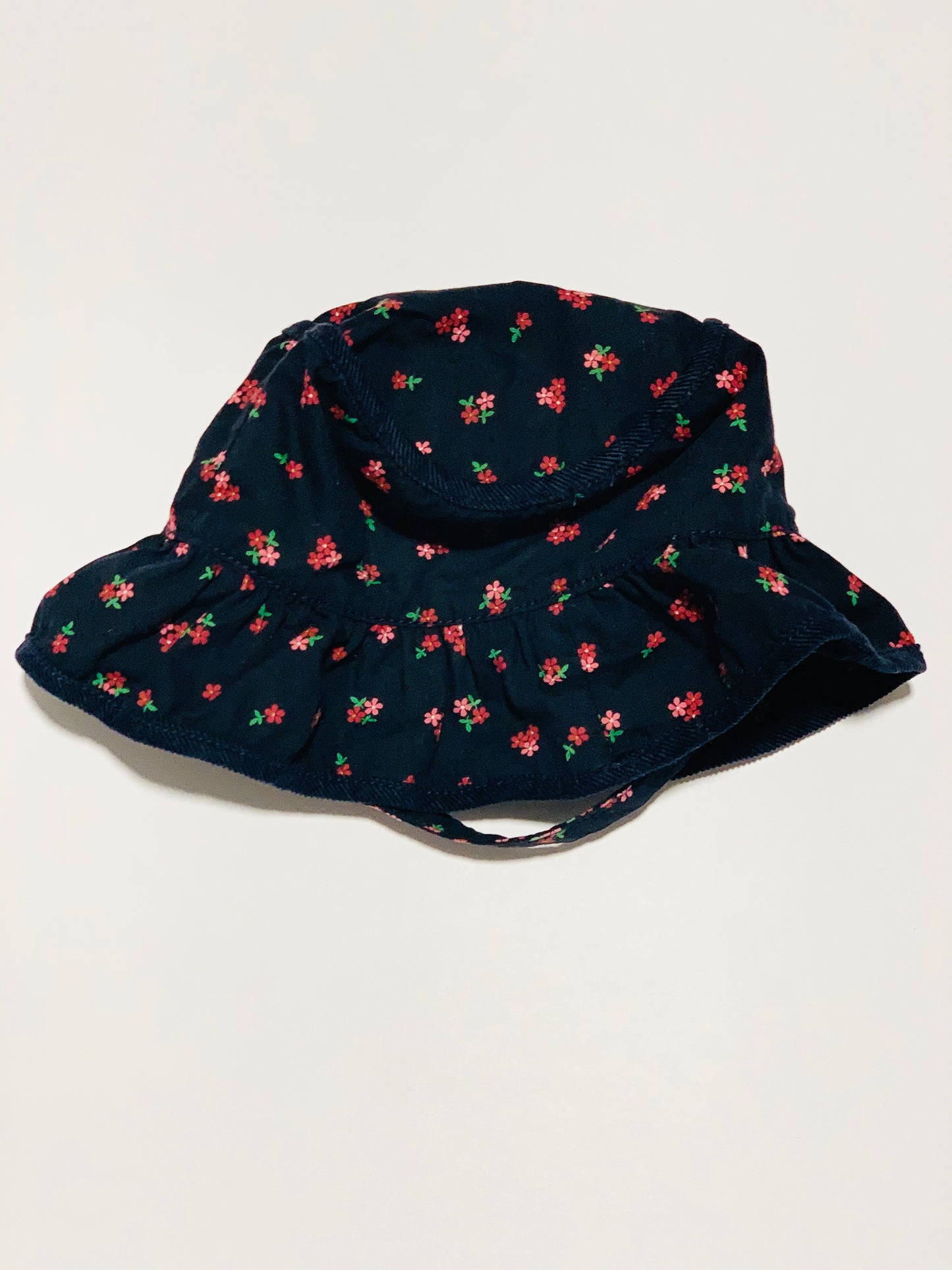 Black flower hat - 3-6 months